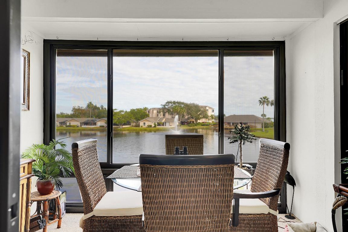 REFLECTIONS ON THE RIVER VIII - Residential