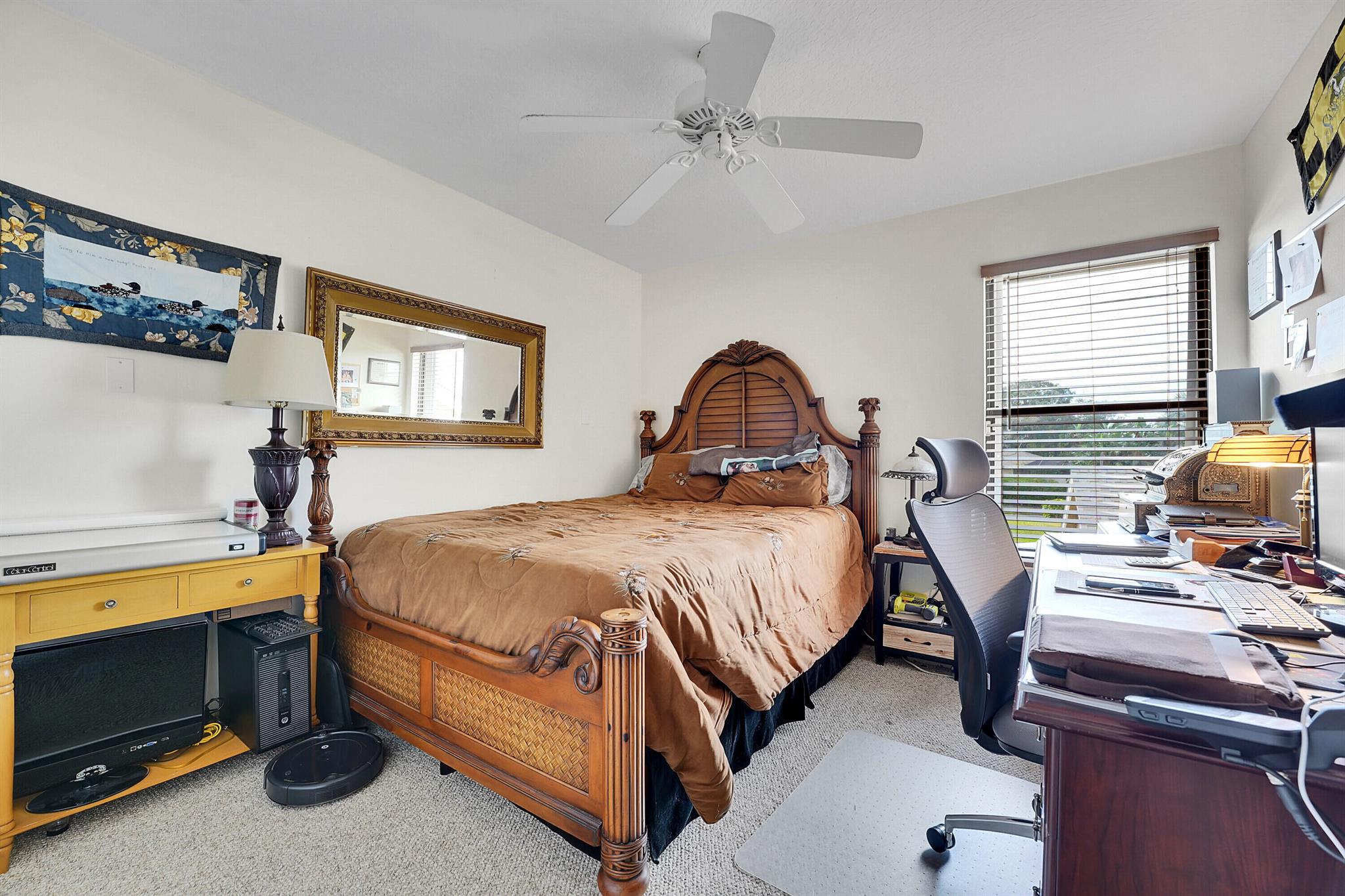 REFLECTIONS ON THE RIVER - Residential