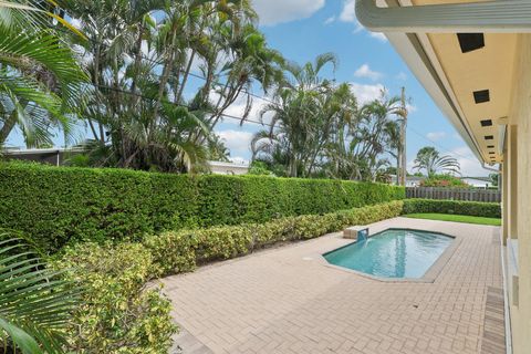 A home in Deerfield Beach