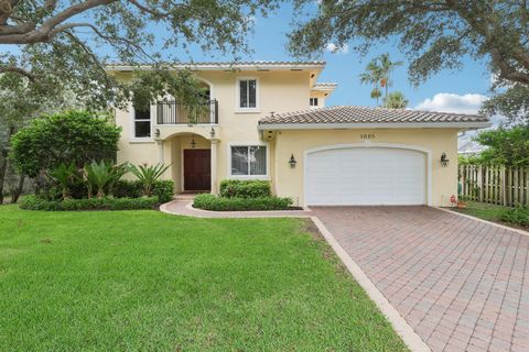 A home in Deerfield Beach