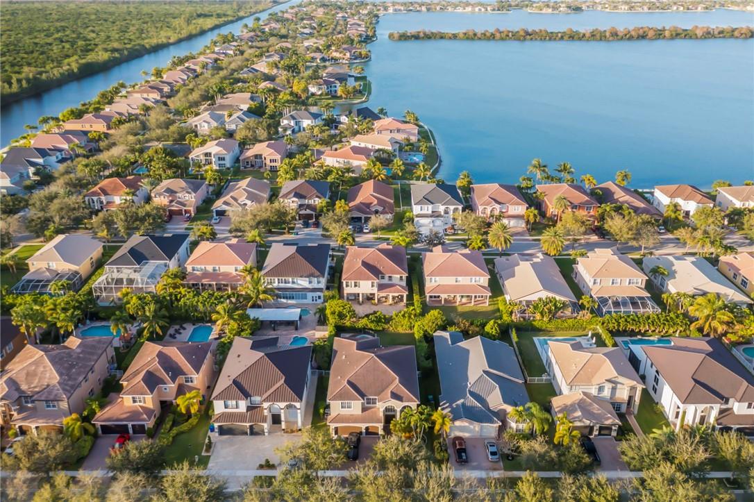 Sunset Lakes Three - Residential