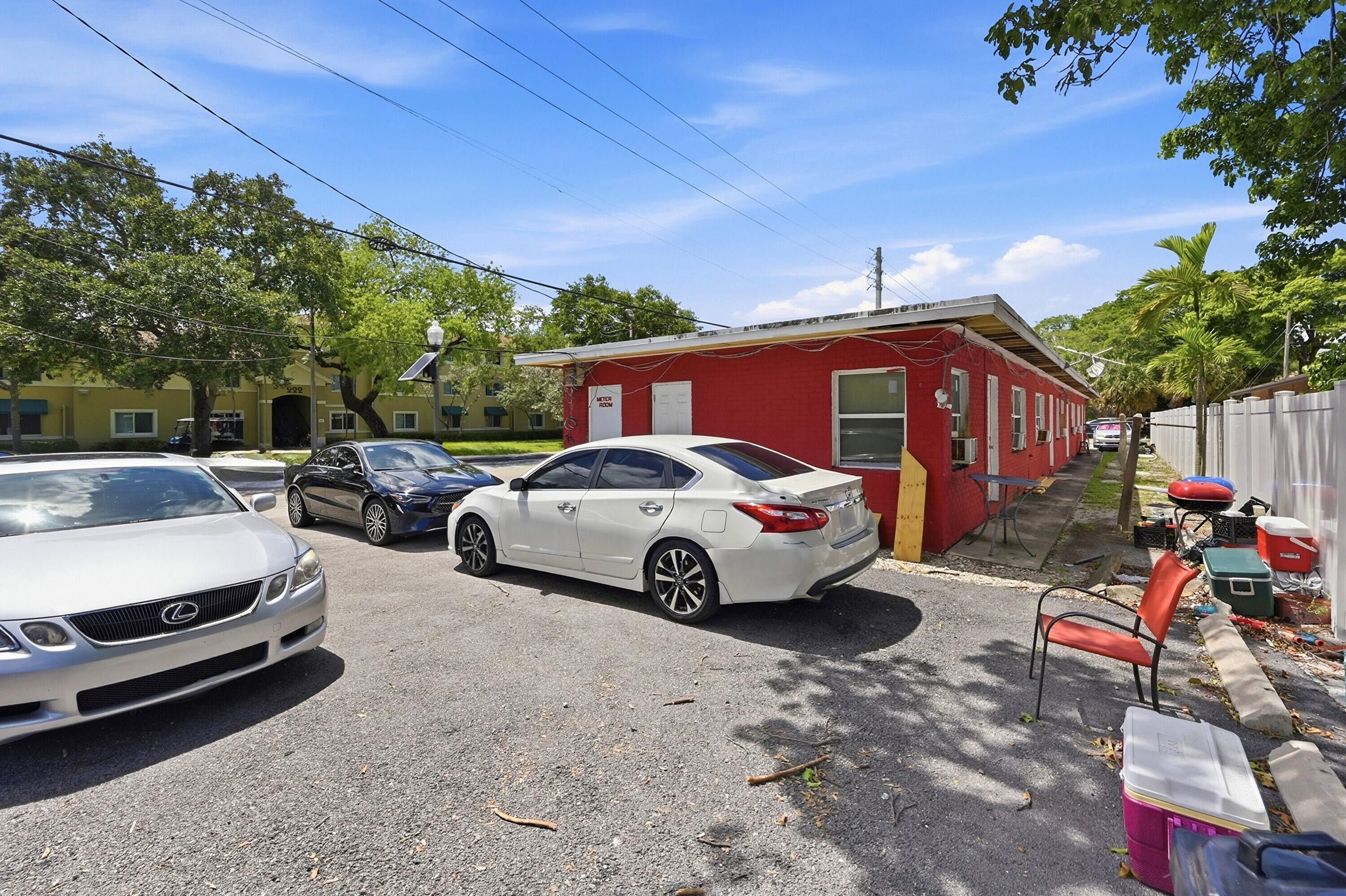 FT LAUDERDALE LAND & DEV CO - Residential Income