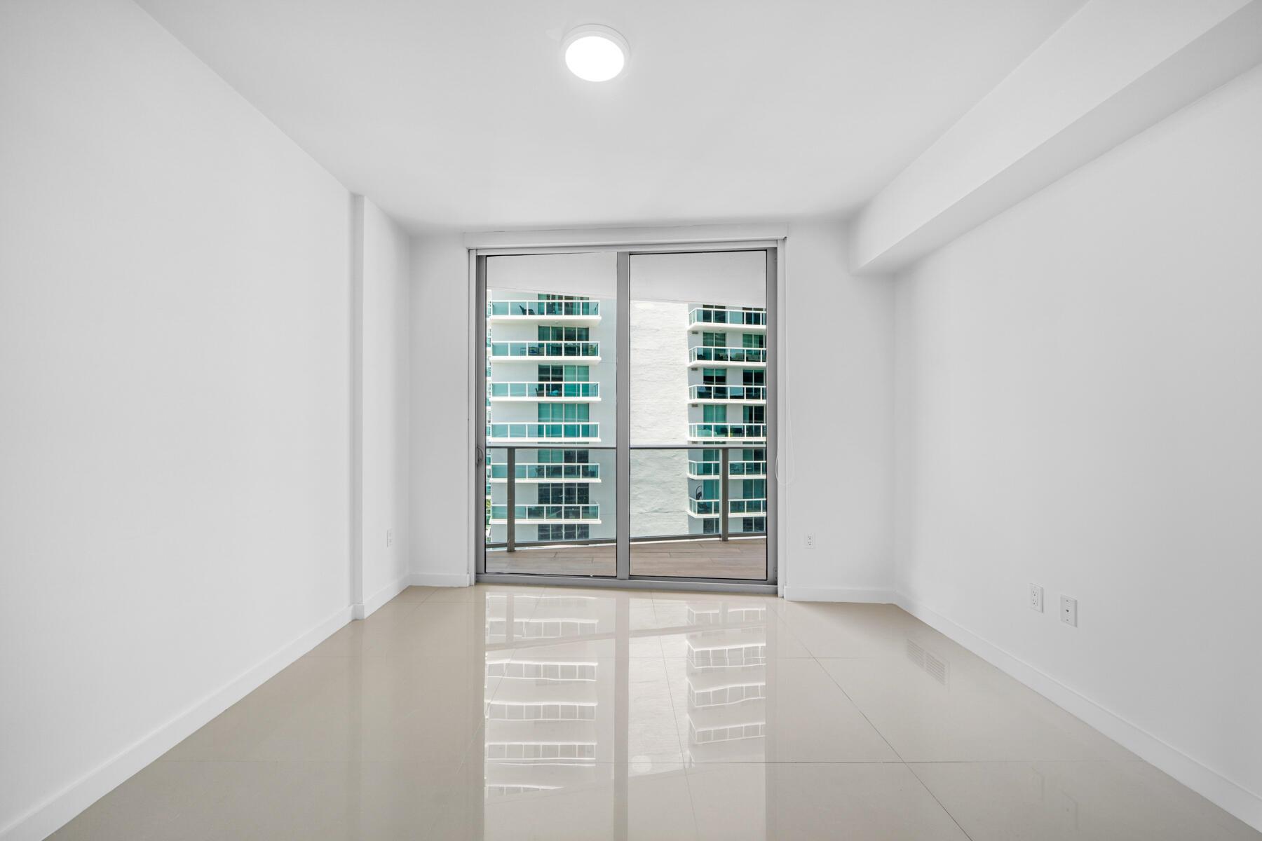 ARIA ON THE BAY CONDO - Residential Lease