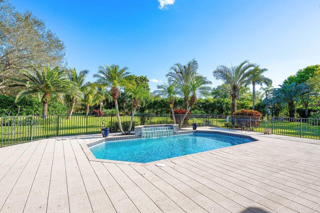 STEEPLECHASE - Residential