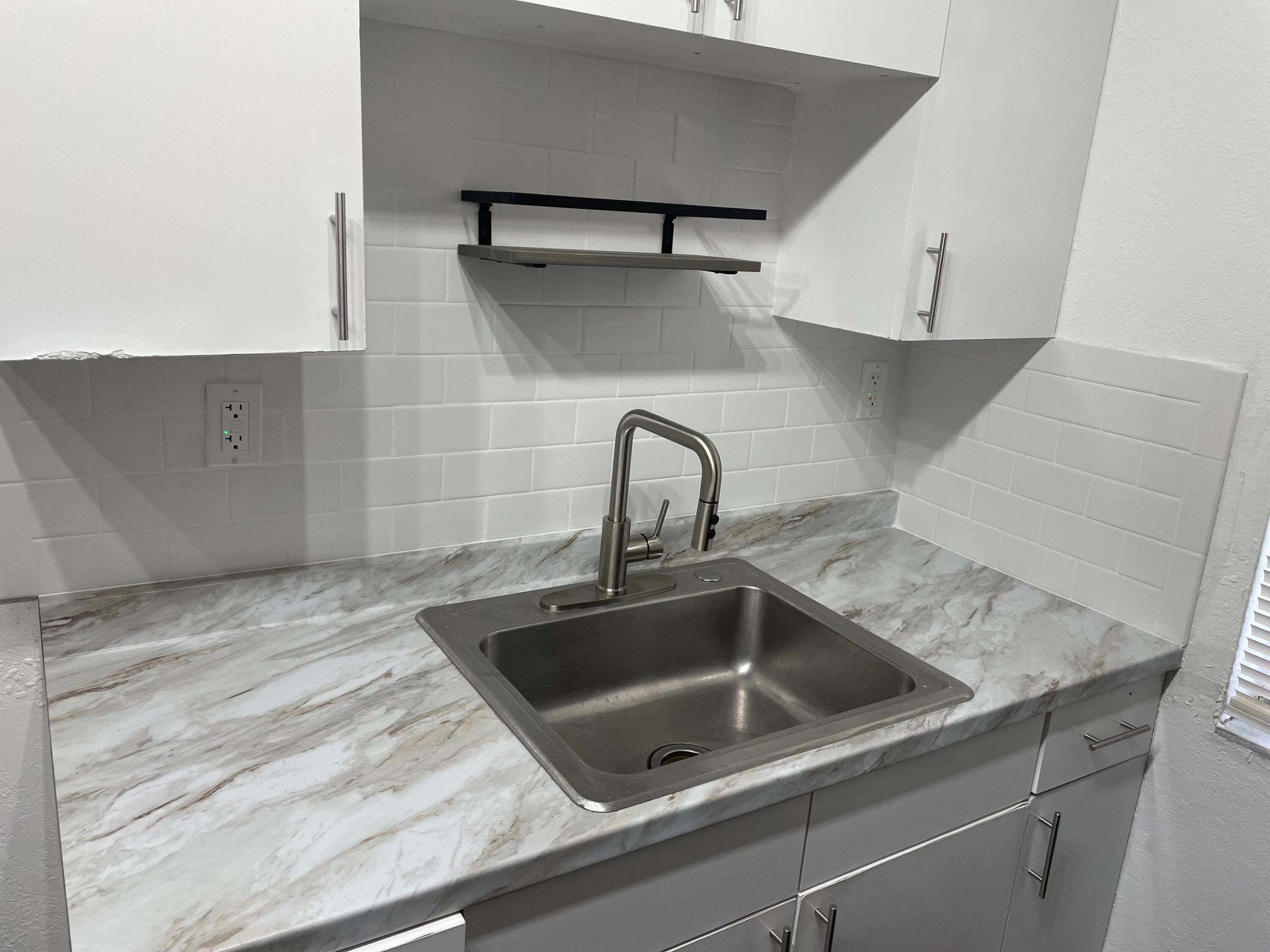 RIVERSIDE ADD AMEN PLAT - Residential Lease