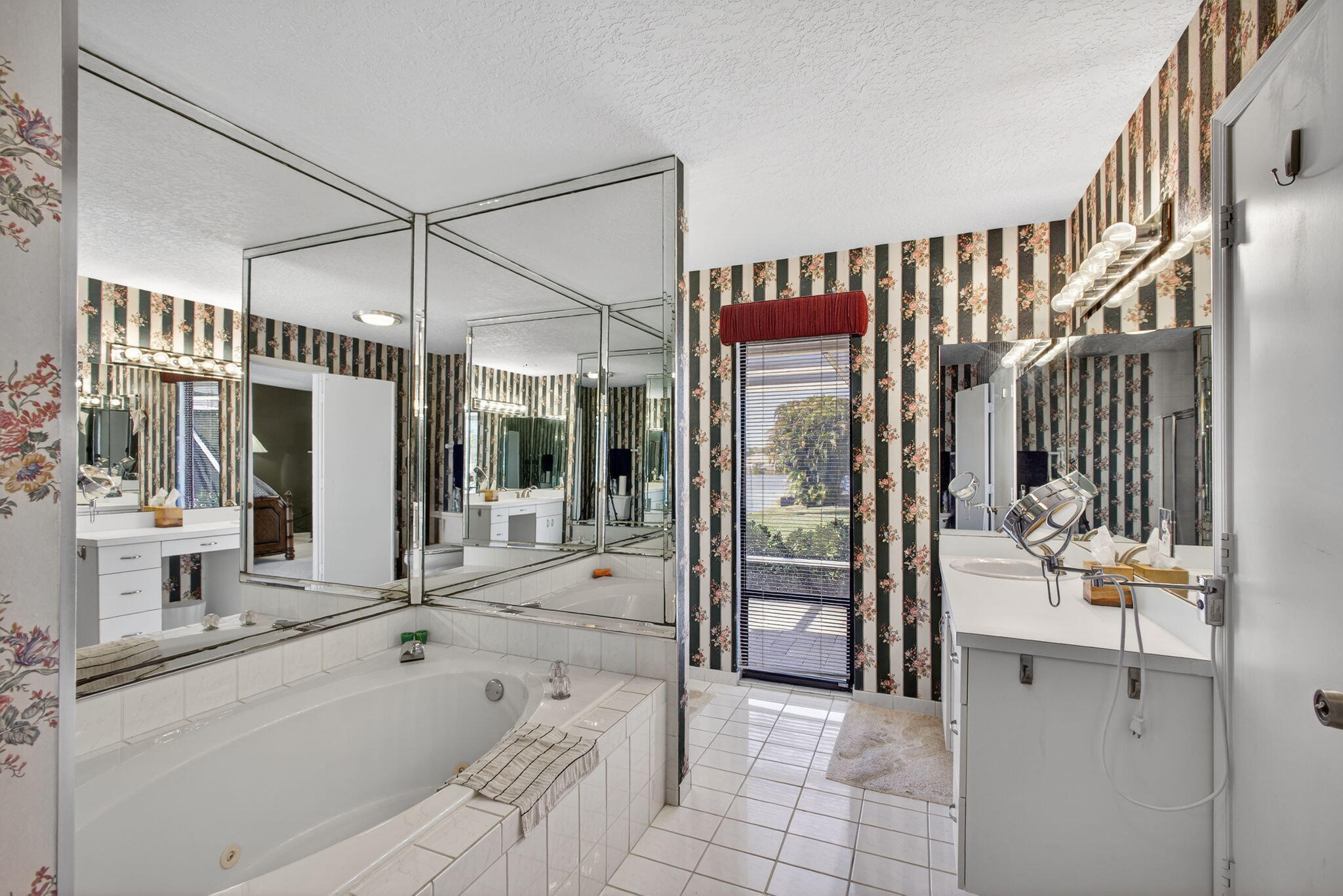 Bay Hill Estates - Residential