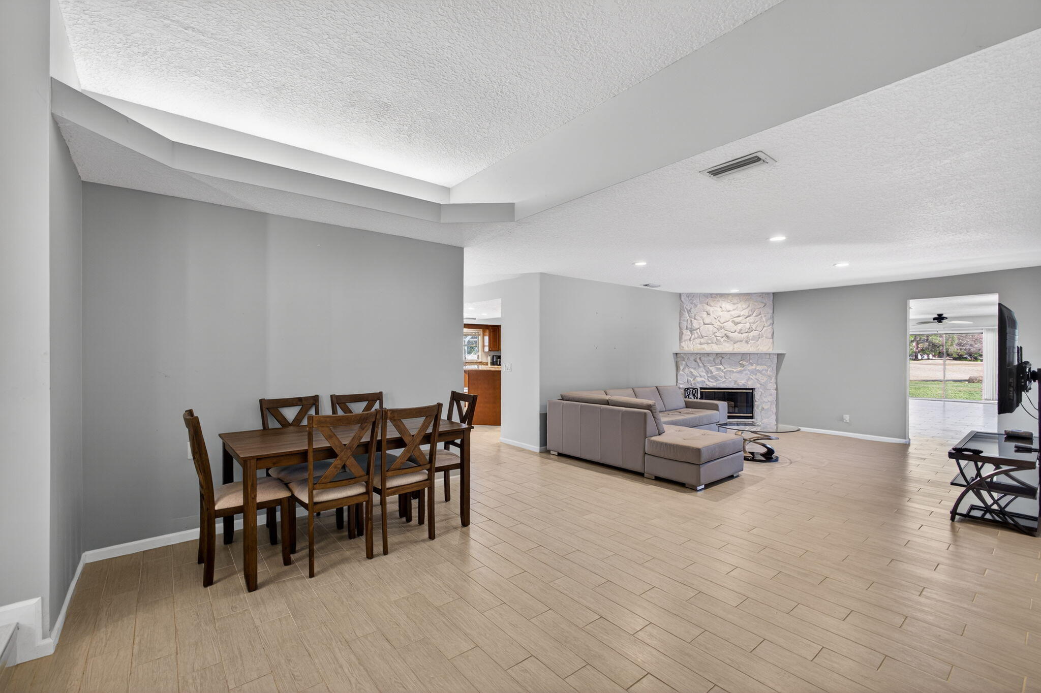 Bay Hill Estates - Residential