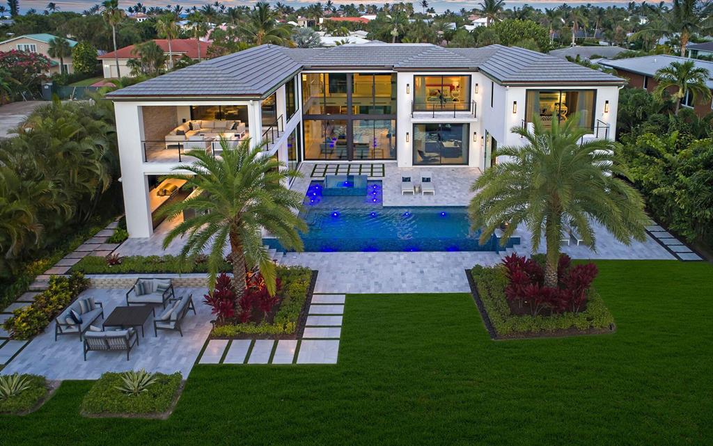 JUPITER INLET BEACH COLON - Residential