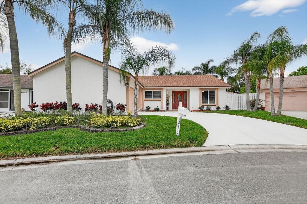 Photo of 21725 Chimney Rock Park Circle, Boca Raton, FL 33428 (MLS # F10545354)
