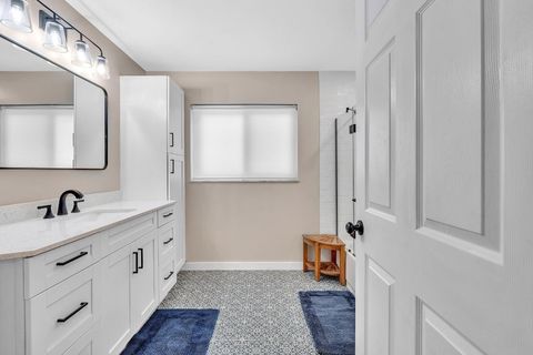 Tiny photo for 1311 NE 42nd Street, Oakland Park, FL 33334 (MLS # F10504952)