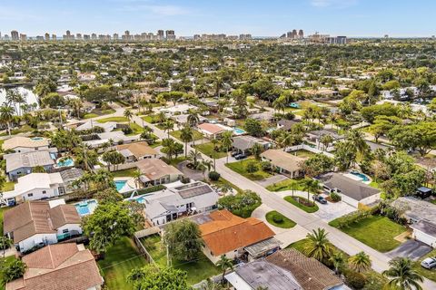 Tiny photo for 1311 NE 42nd Street, Oakland Park, FL 33334 (MLS # F10504952)