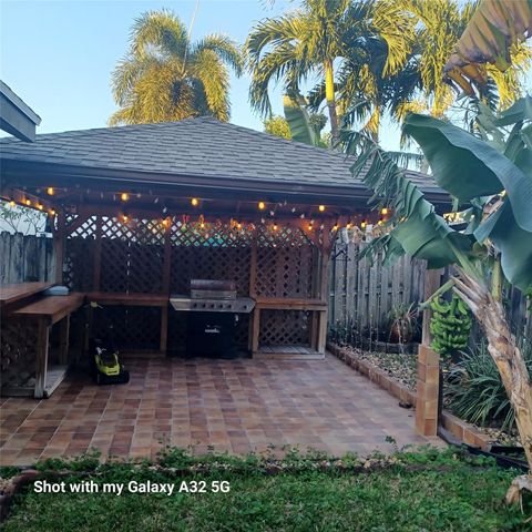 A home in Royal Palm Beach