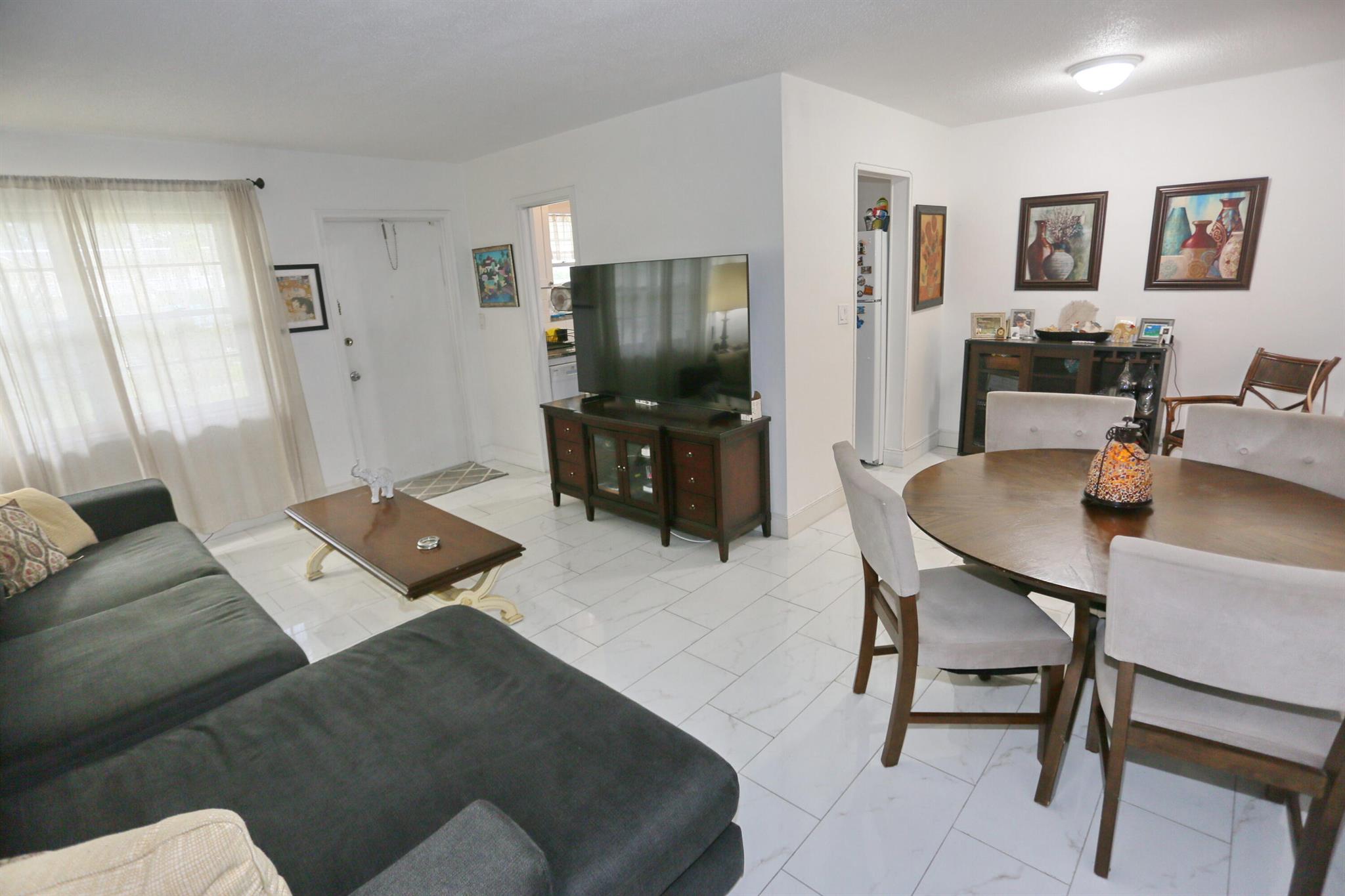 1554 N 12th Court 11a