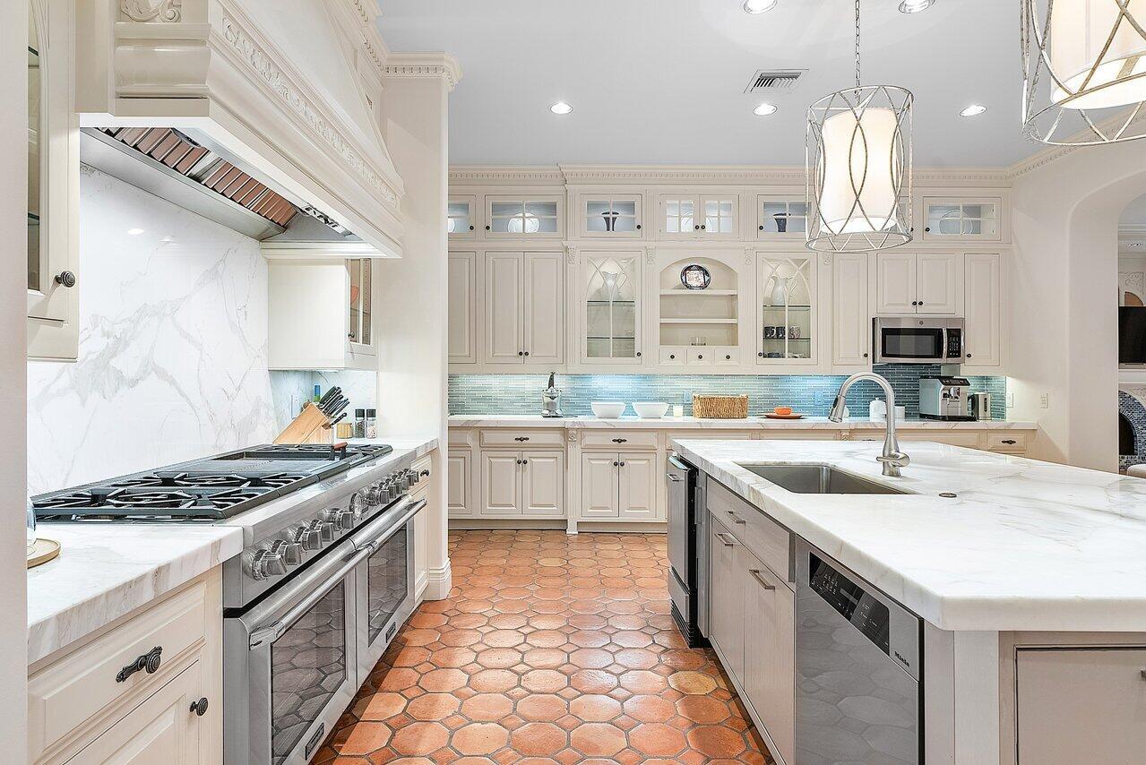 BYRD BEACH - Residential