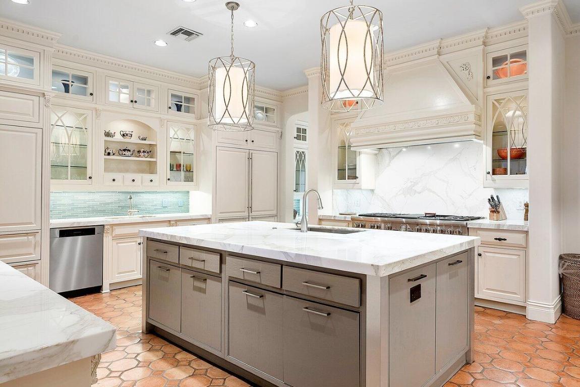 BYRD BEACH - Residential