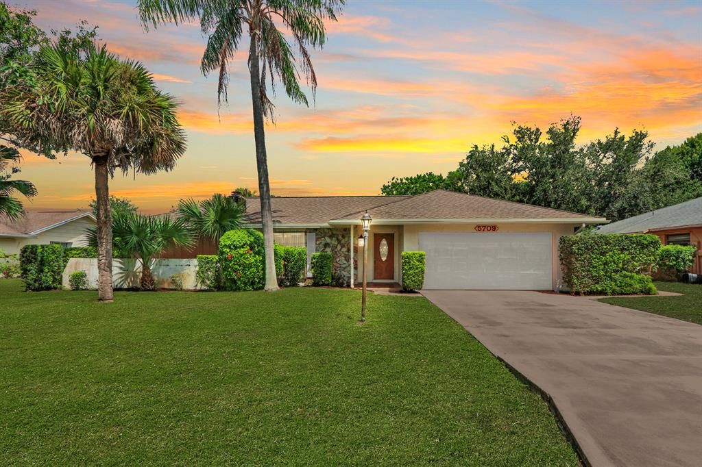 Photo of 5709 Eagle Drive, Fort Pierce, FL 34951 (MLS # R10731032)