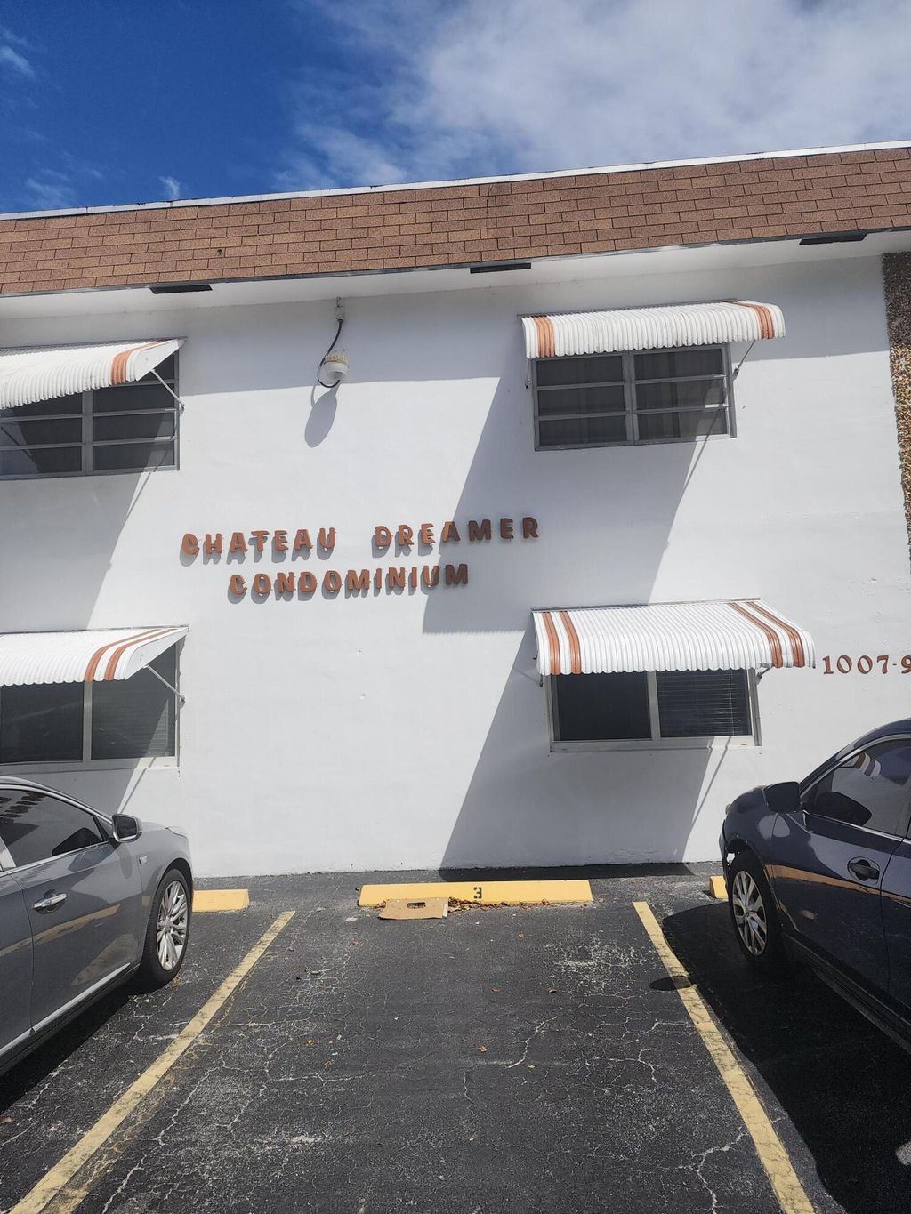 Photo of 1007 N 19th Avenue #4, Hollywood, FL 33020 (MLS # B26011298)