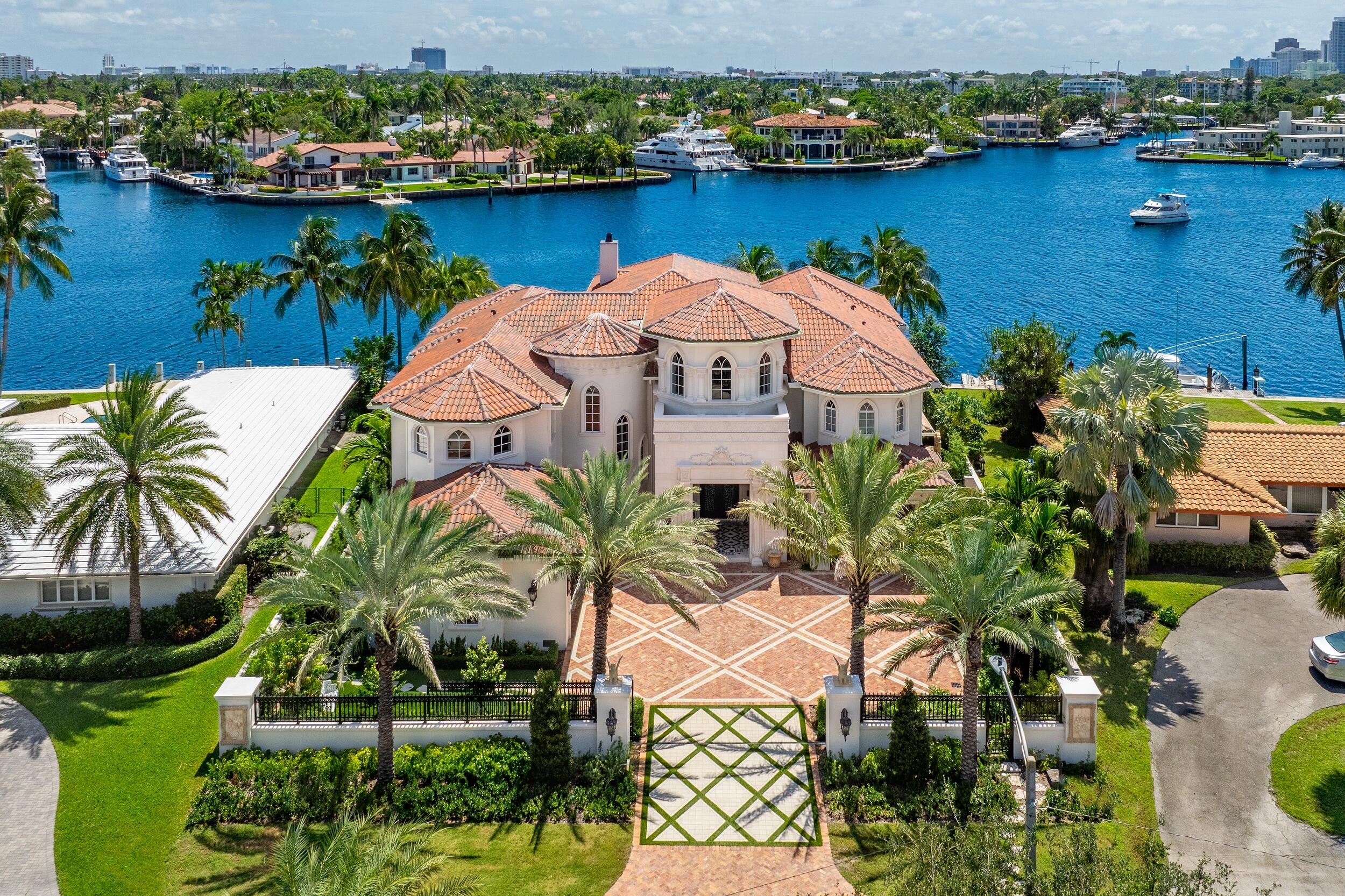745 Middle River Drive