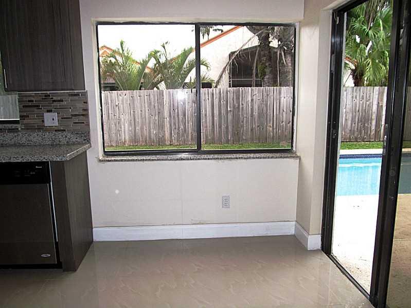 BOULEVARD WOODS EAST - Residential Lease