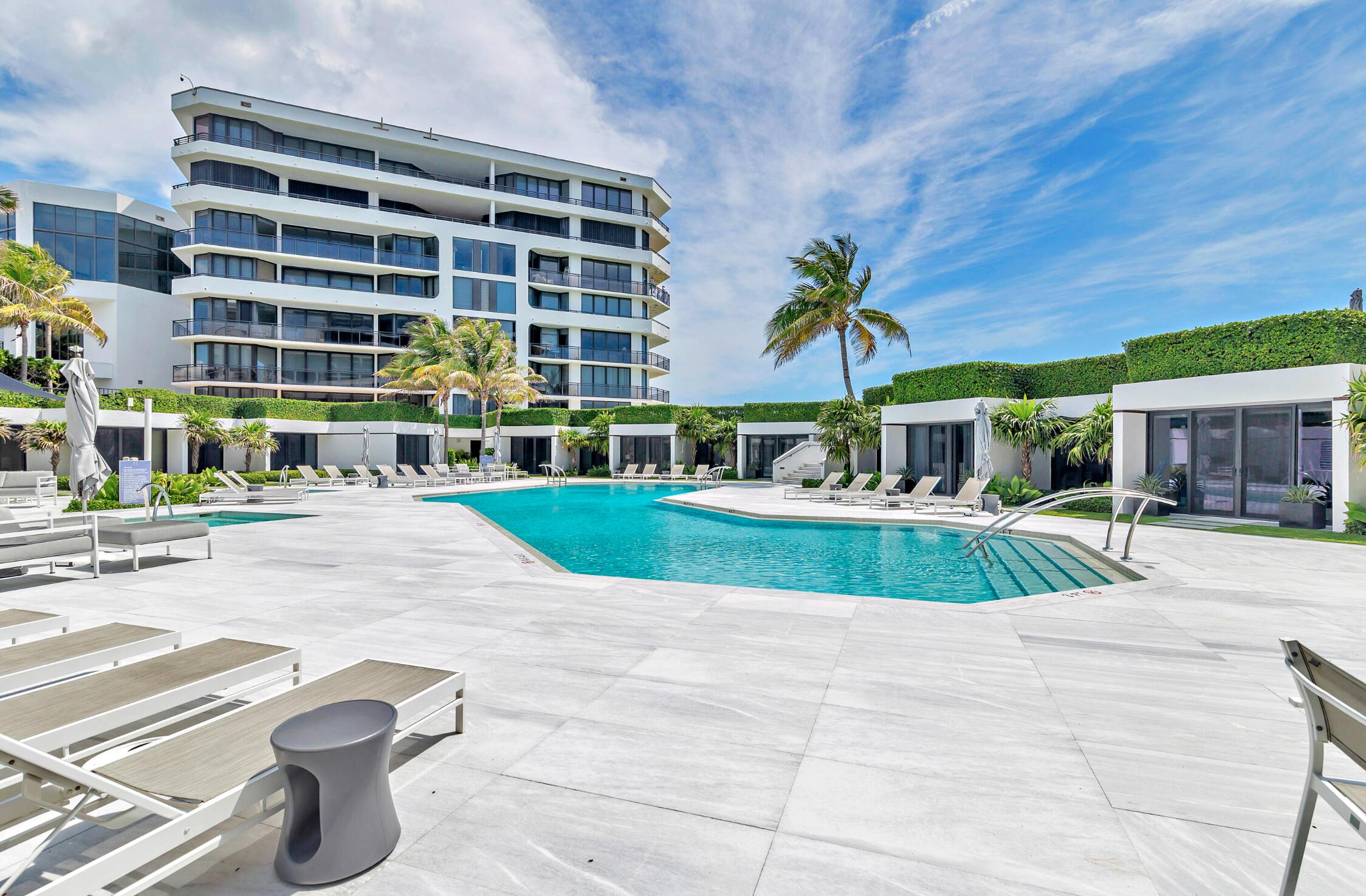 PALM BEACH HAMPTON CONDO - Residential