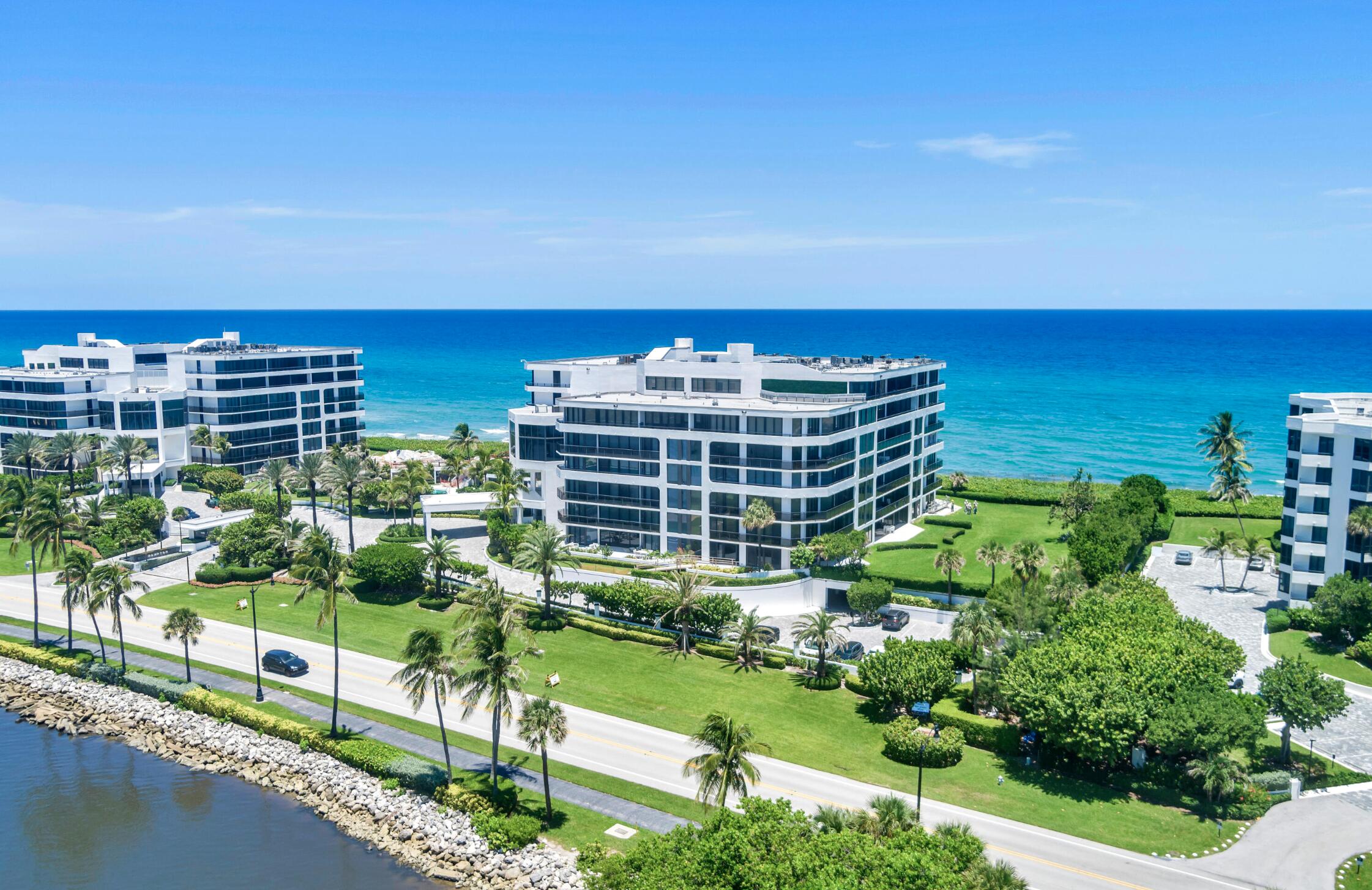 PALM BEACH HAMPTON CONDO - Residential