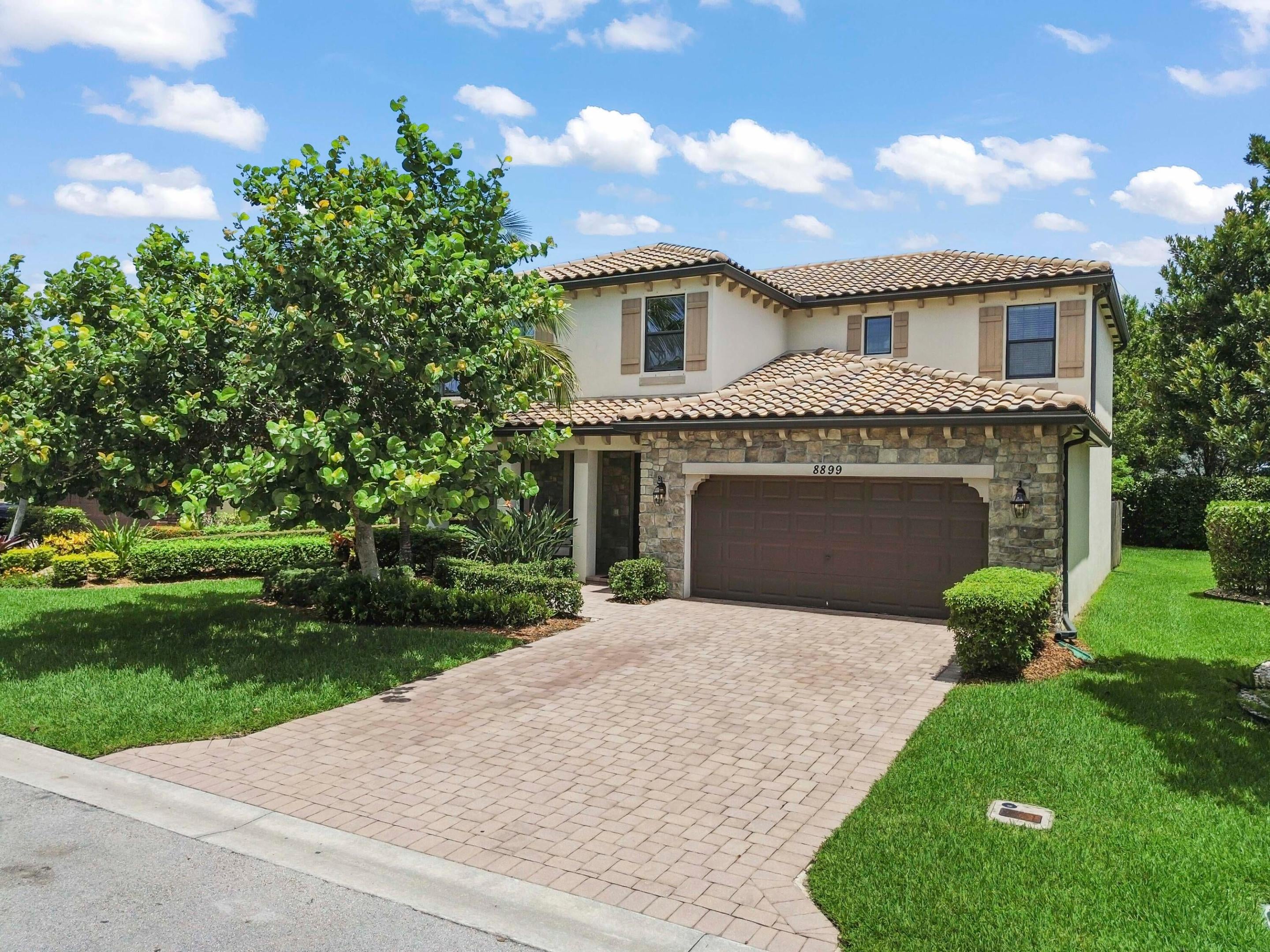 Properties 8899 WILLOW COVE Lane