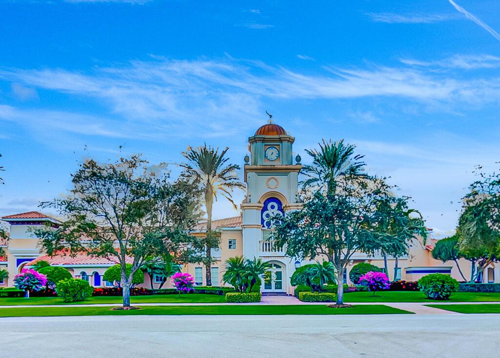 VILLAGEWALK OF WELLINGTON 2 - Residential