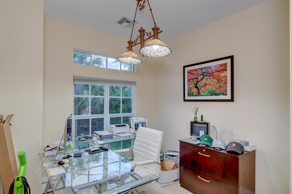 TWIN RIVERS - Residential