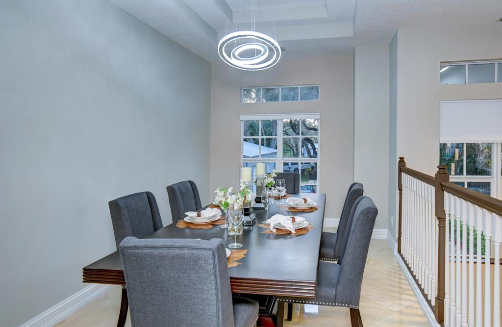 TWIN RIVERS - Residential