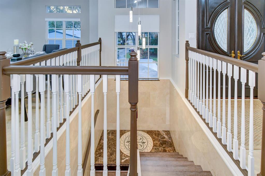 TWIN RIVERS - Residential