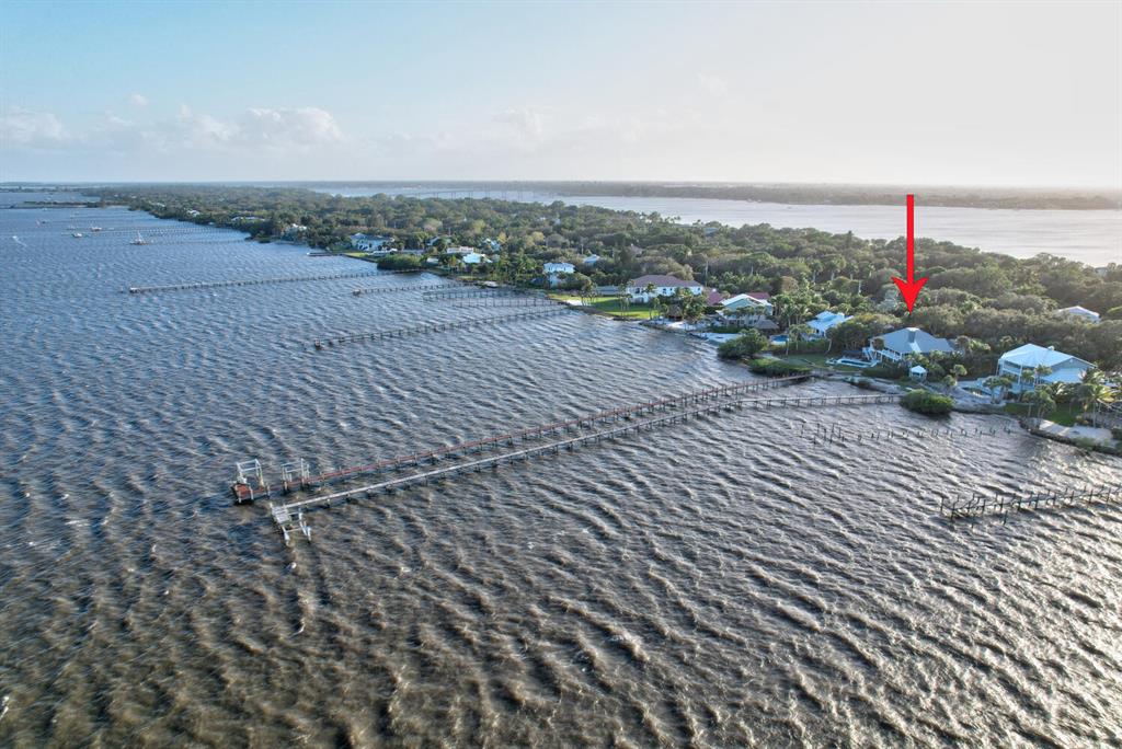 TWIN RIVERS - Residential