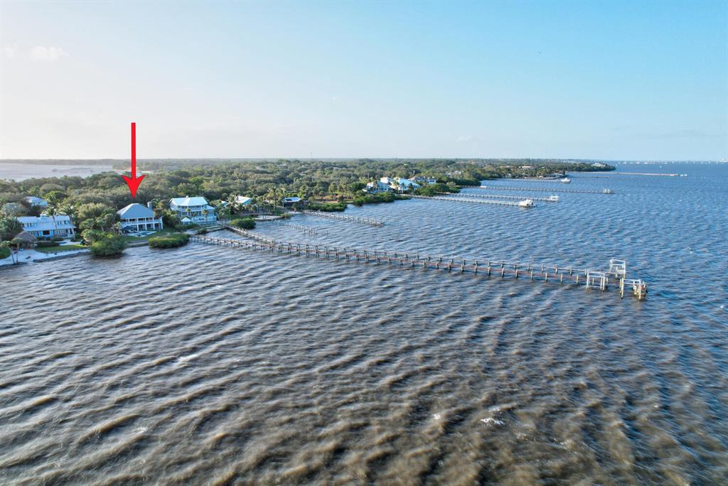 TWIN RIVERS - Residential