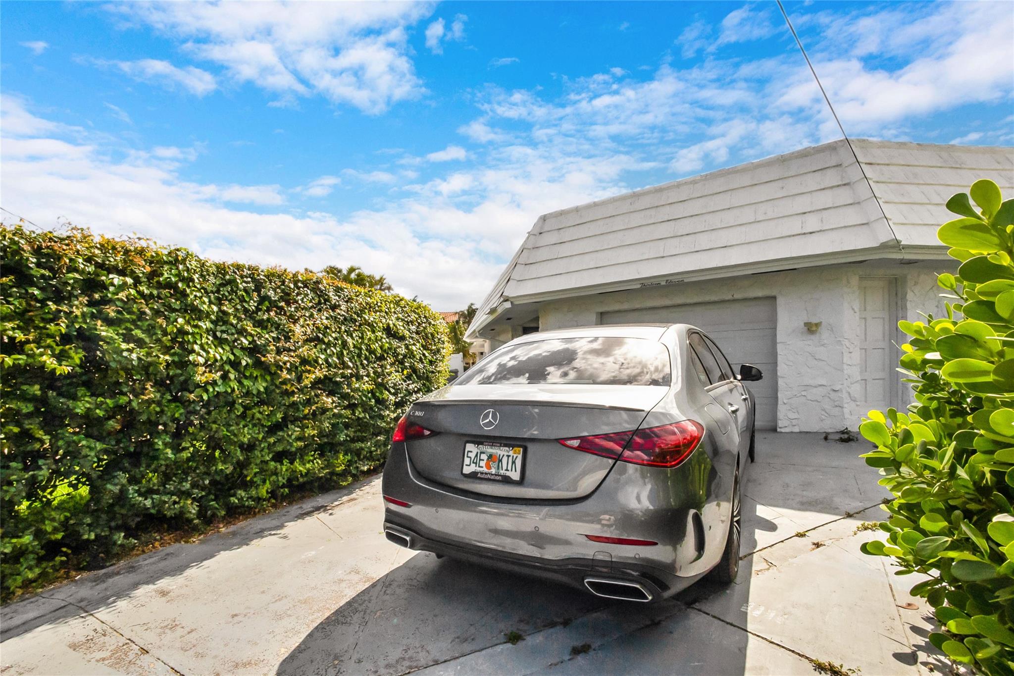 Country Club Isles 42-40 - Residential Lease