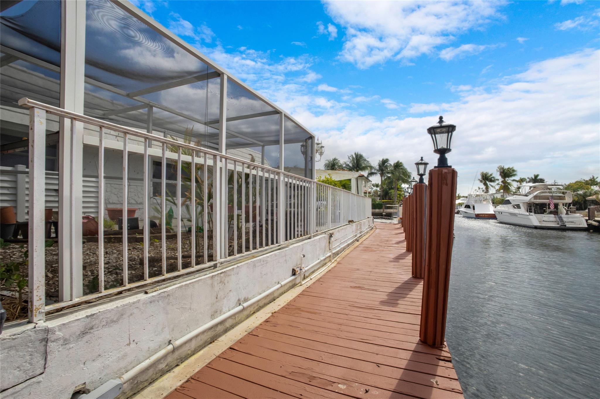 Country Club Isles 42-40 - Residential Lease