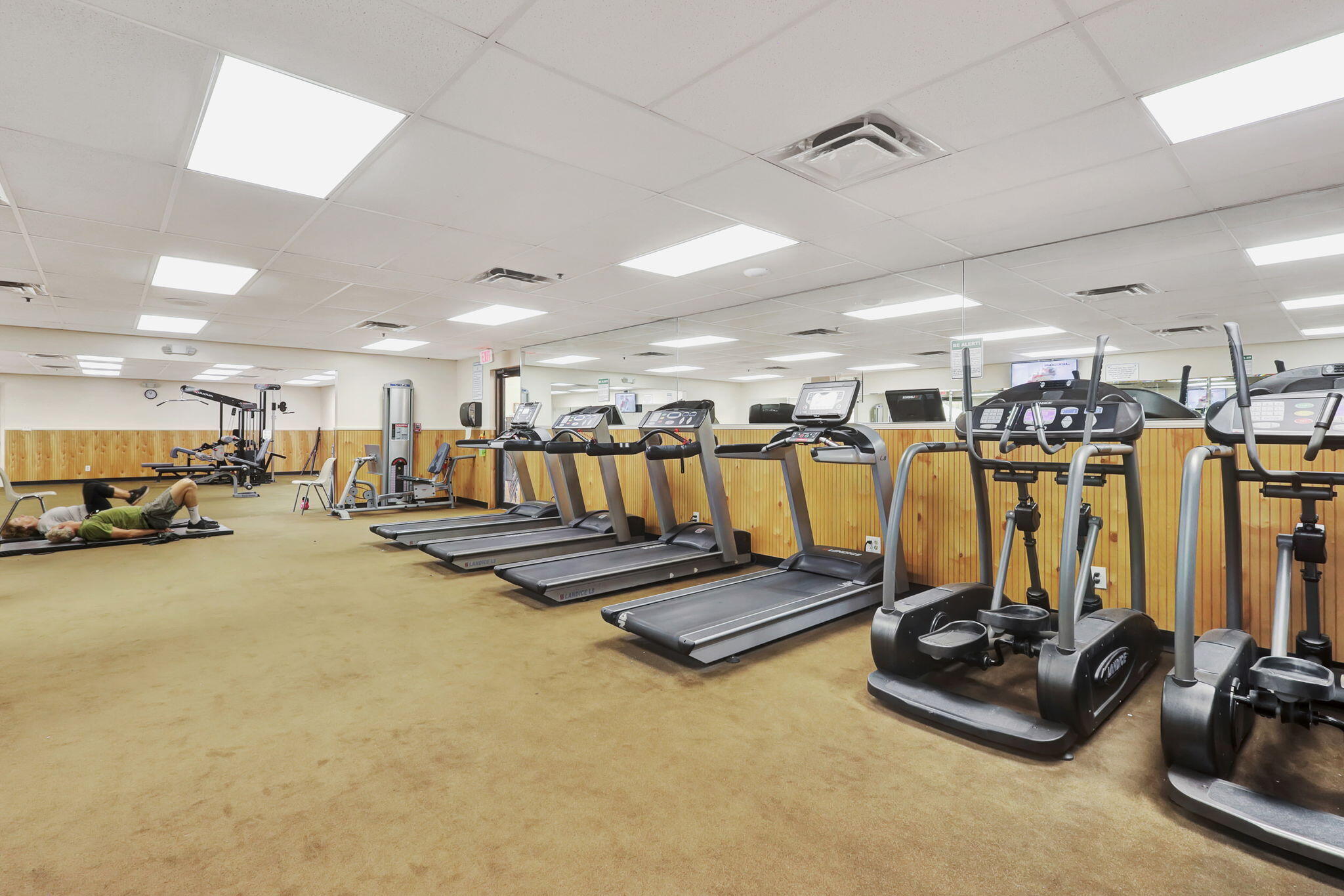 WITNEY E CONDO - Residential