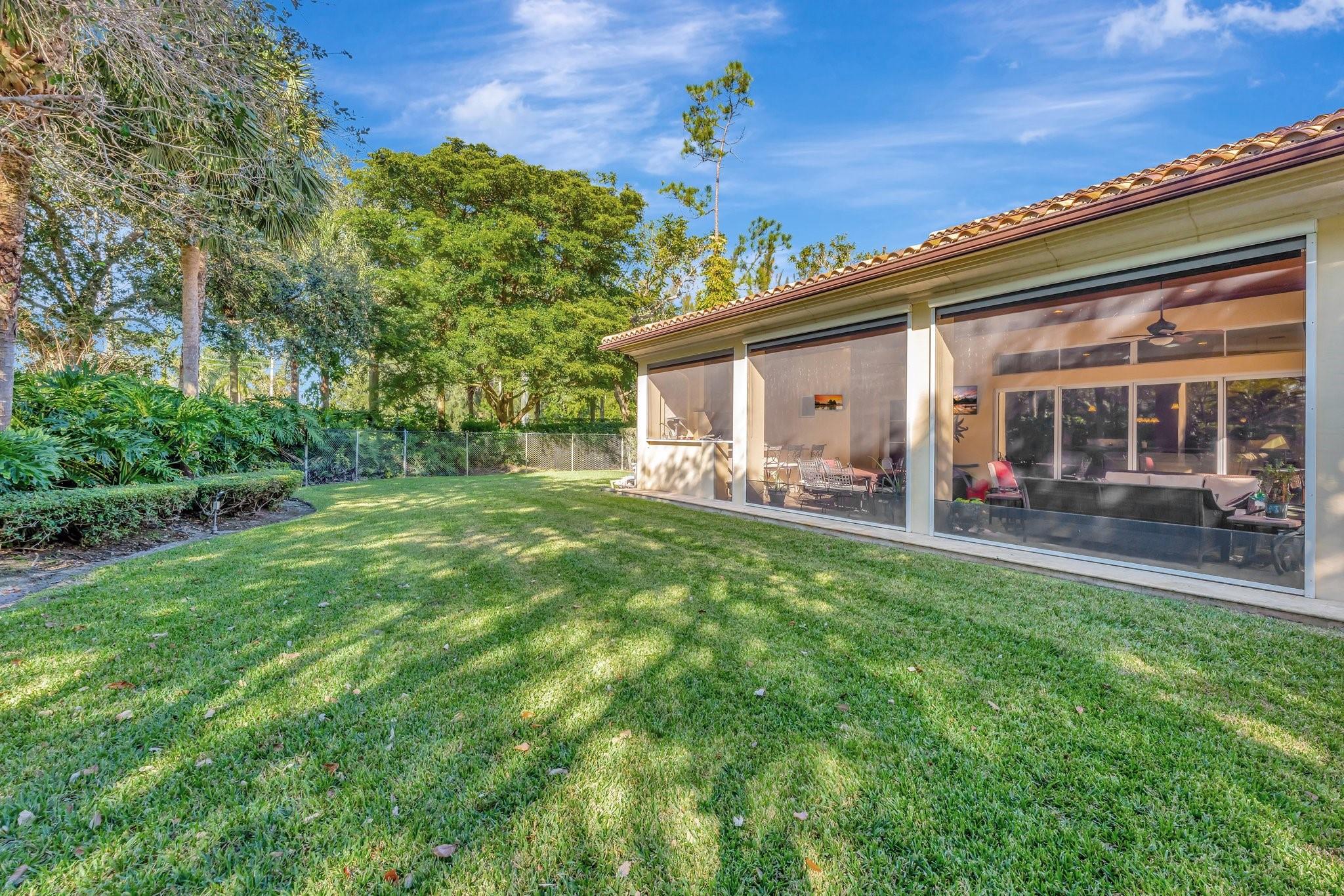 Estates of Pinetree - Residential