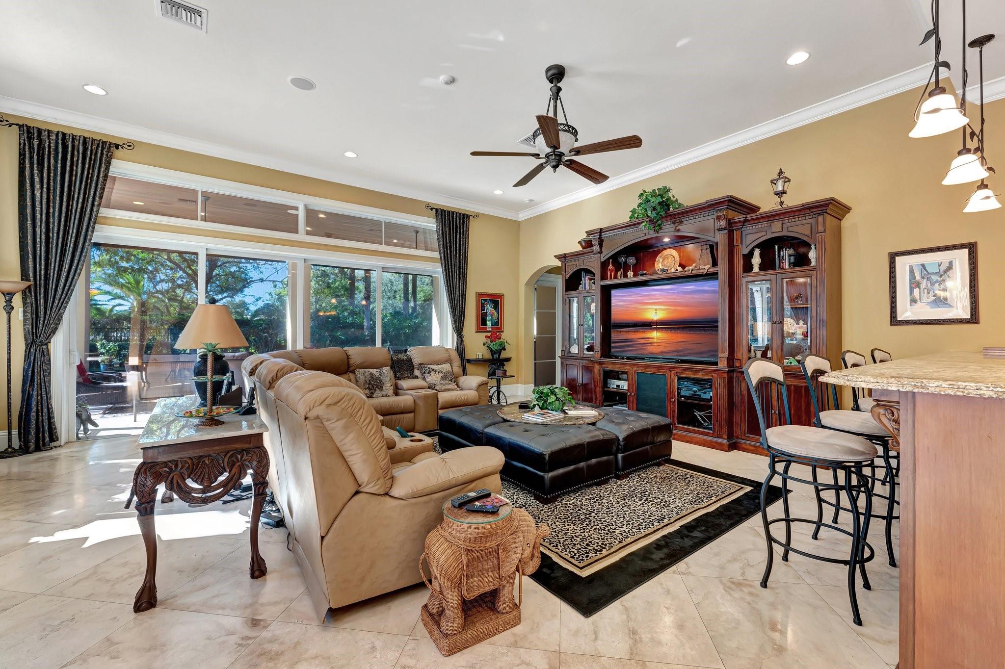 Estates of Pinetree - Residential