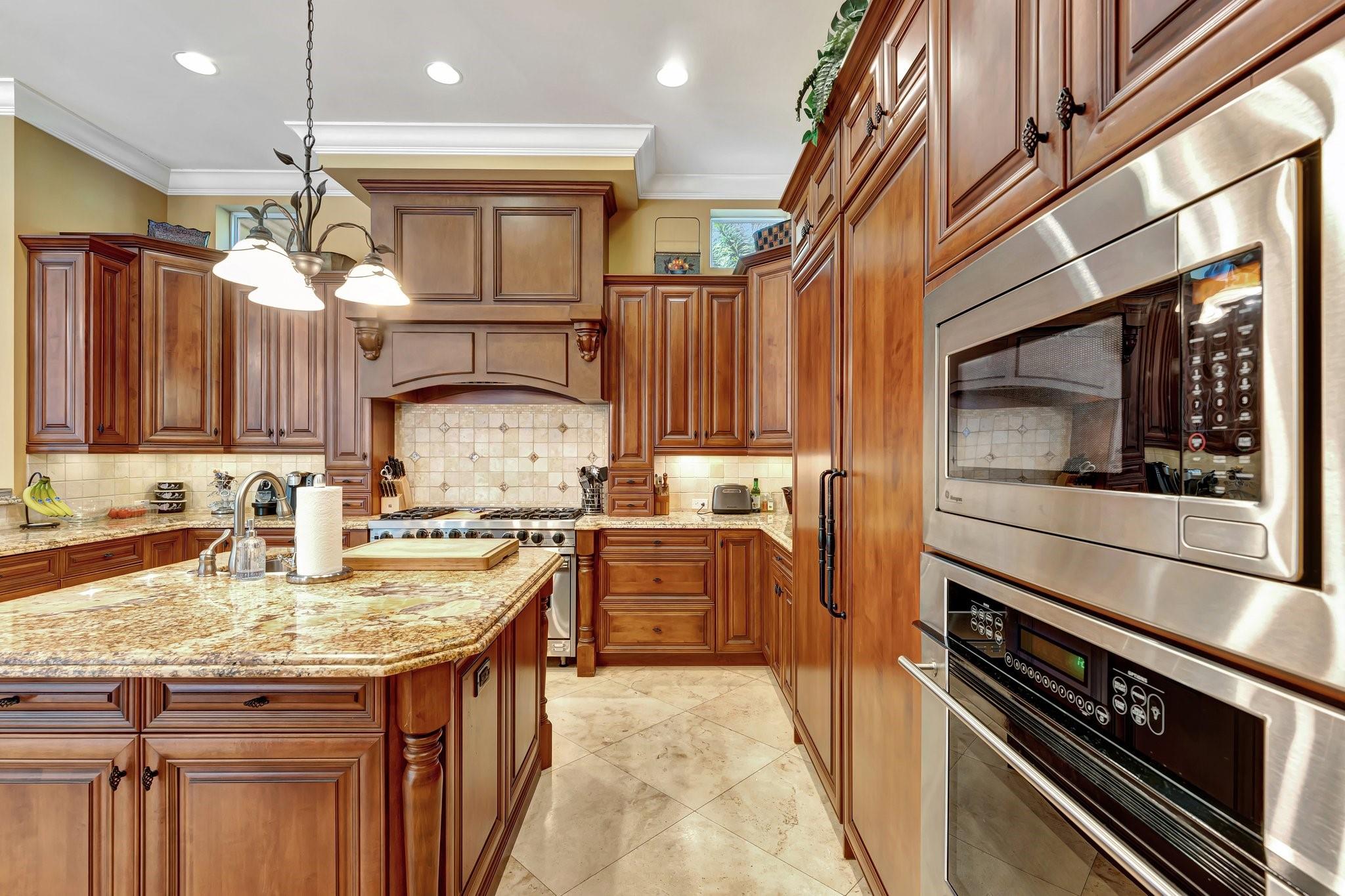 Estates of Pinetree - Residential