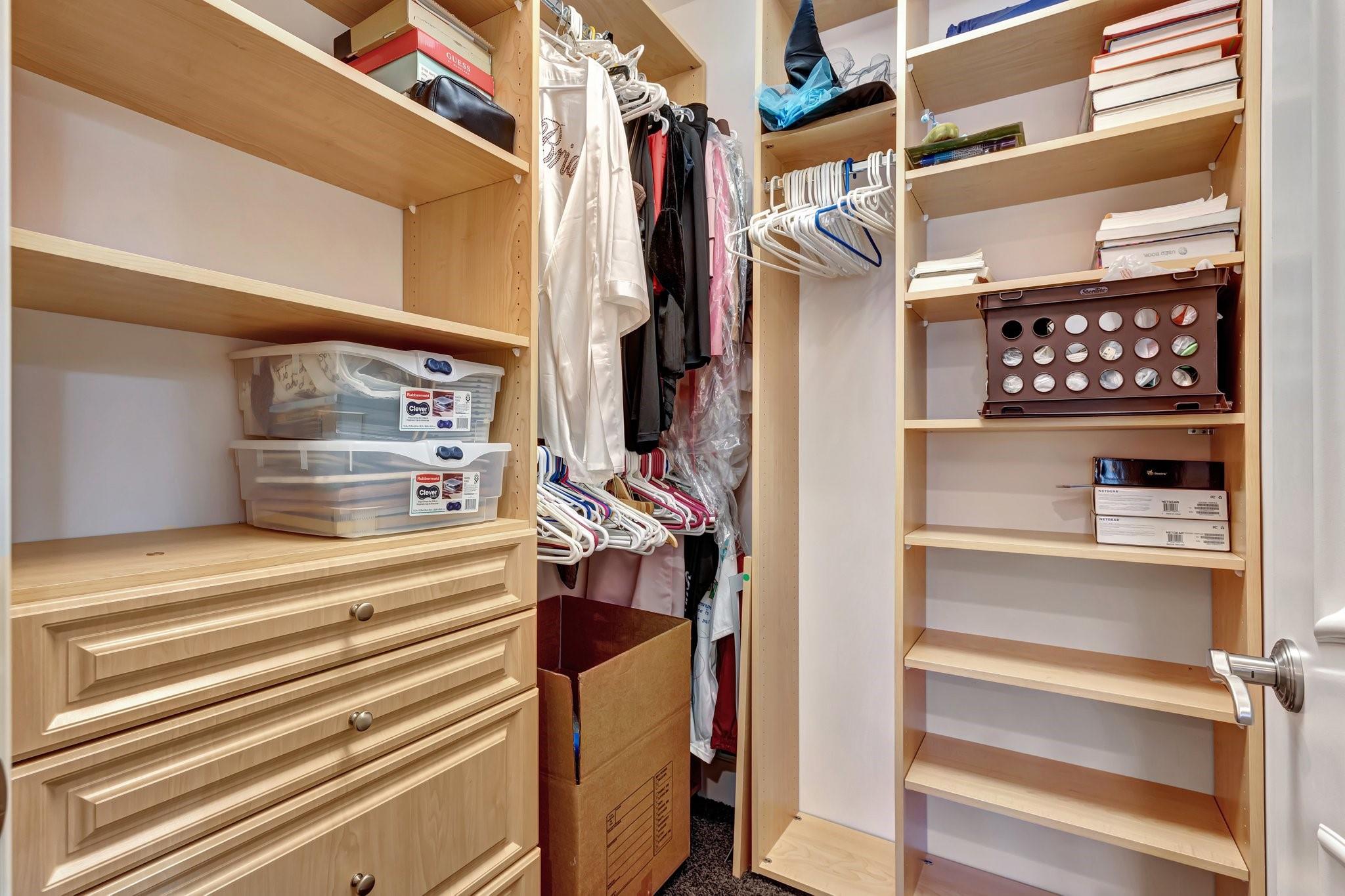 Estates of Pinetree - Residential