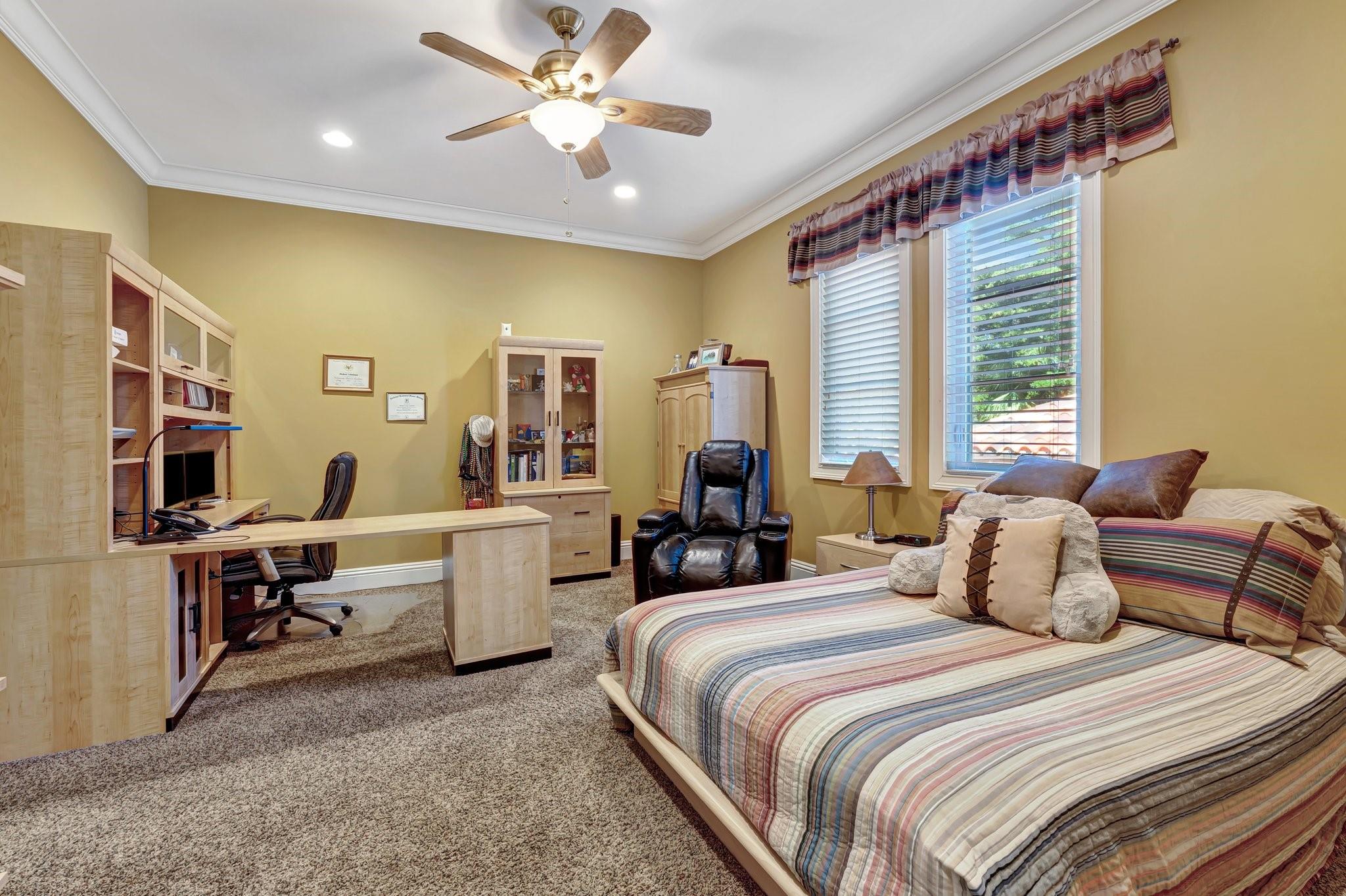 Estates of Pinetree - Residential