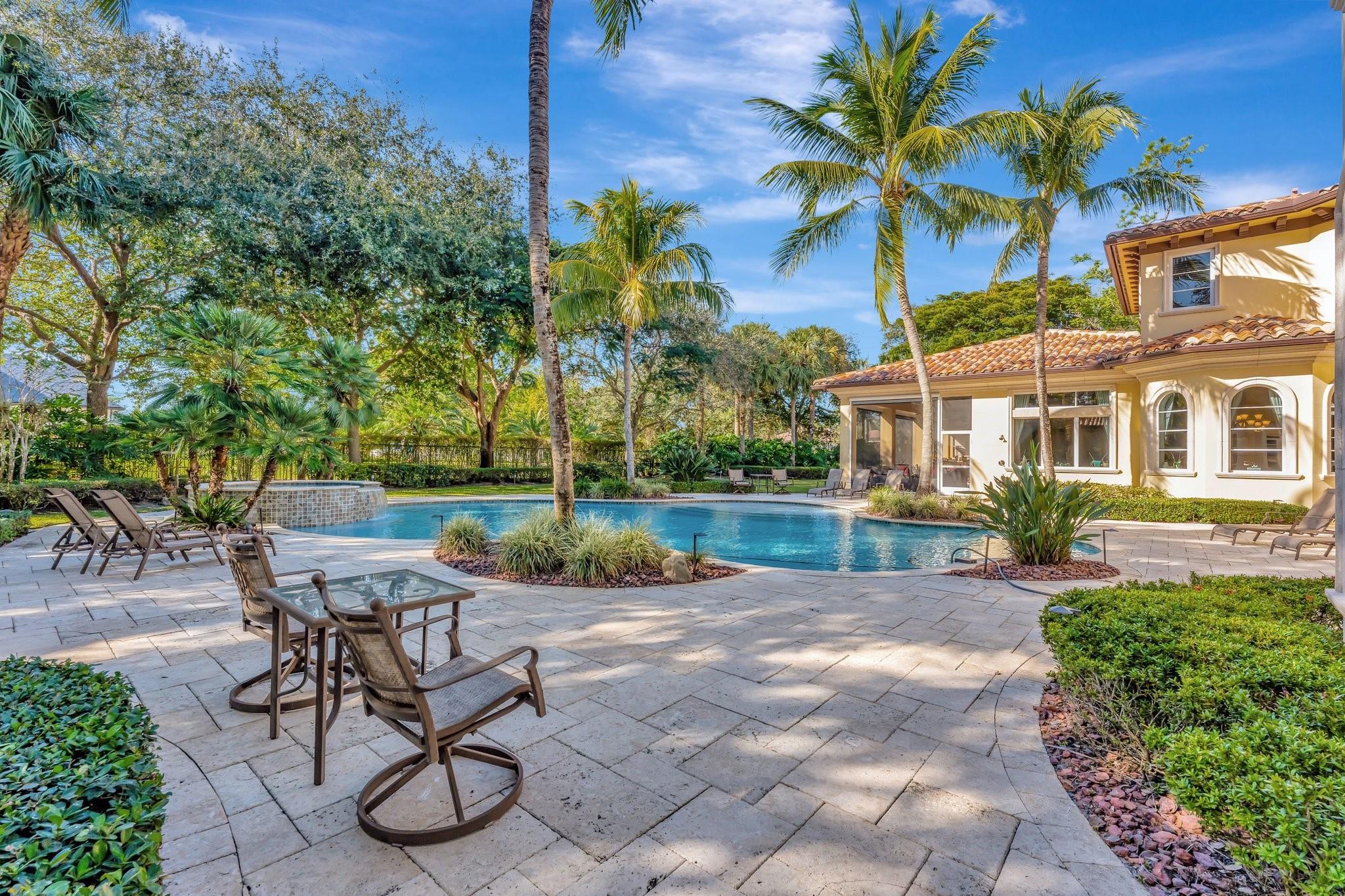 Estates of Pinetree - Residential