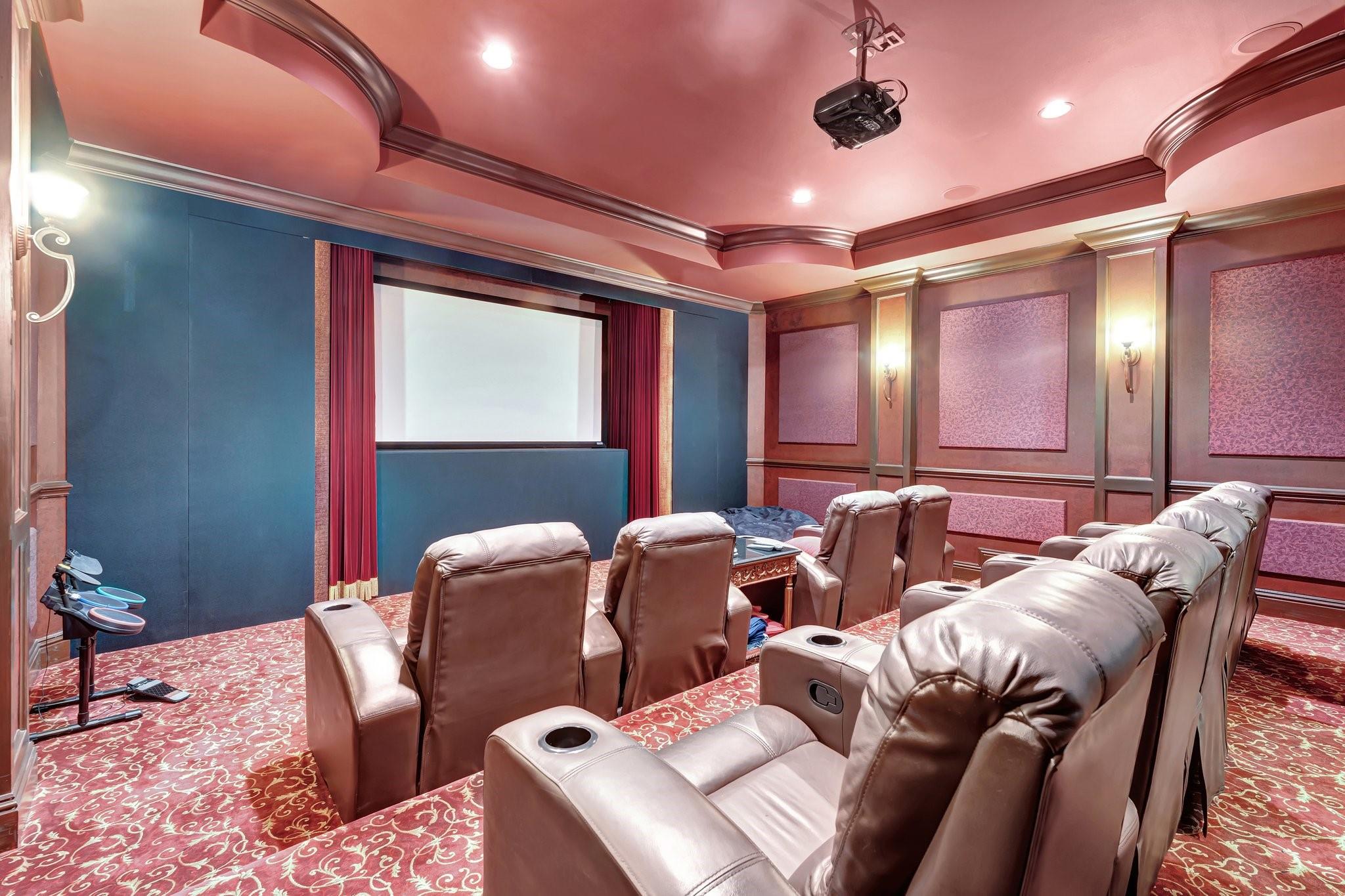 Estates of Pinetree - Residential