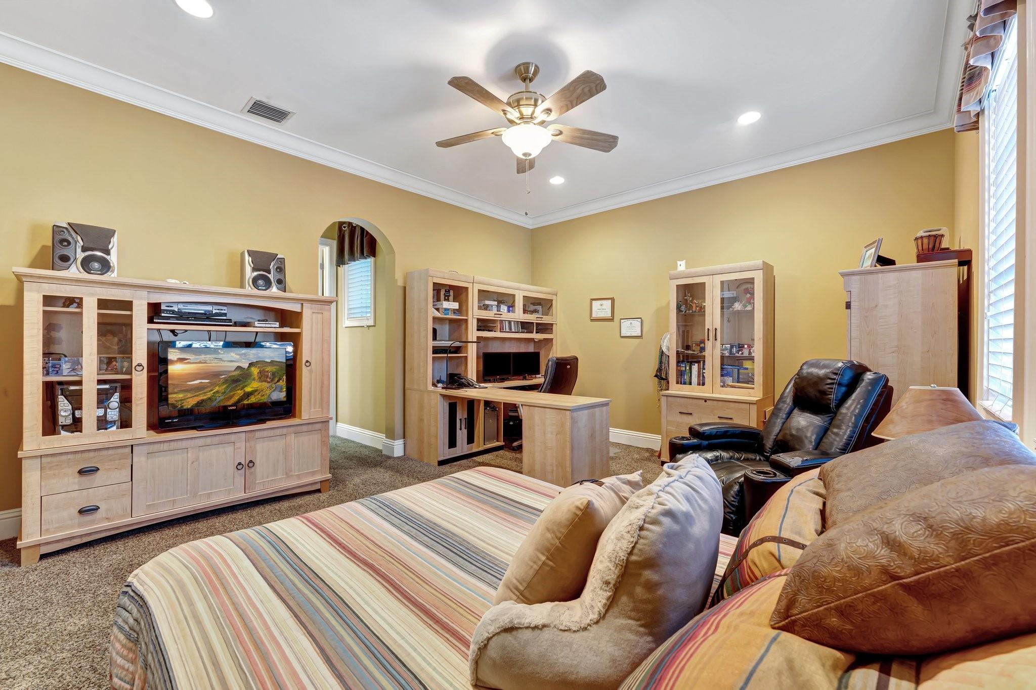 Estates of Pinetree - Residential