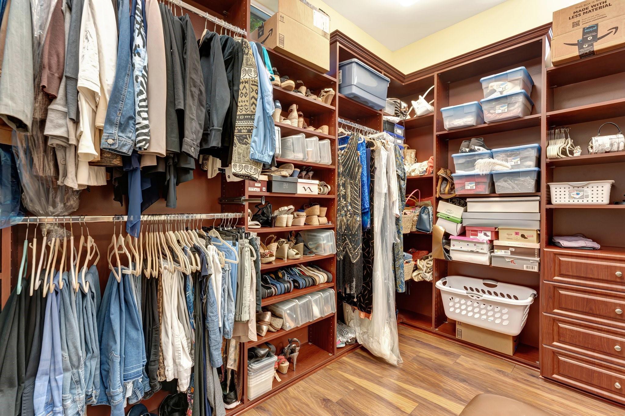 Estates of Pinetree - Residential