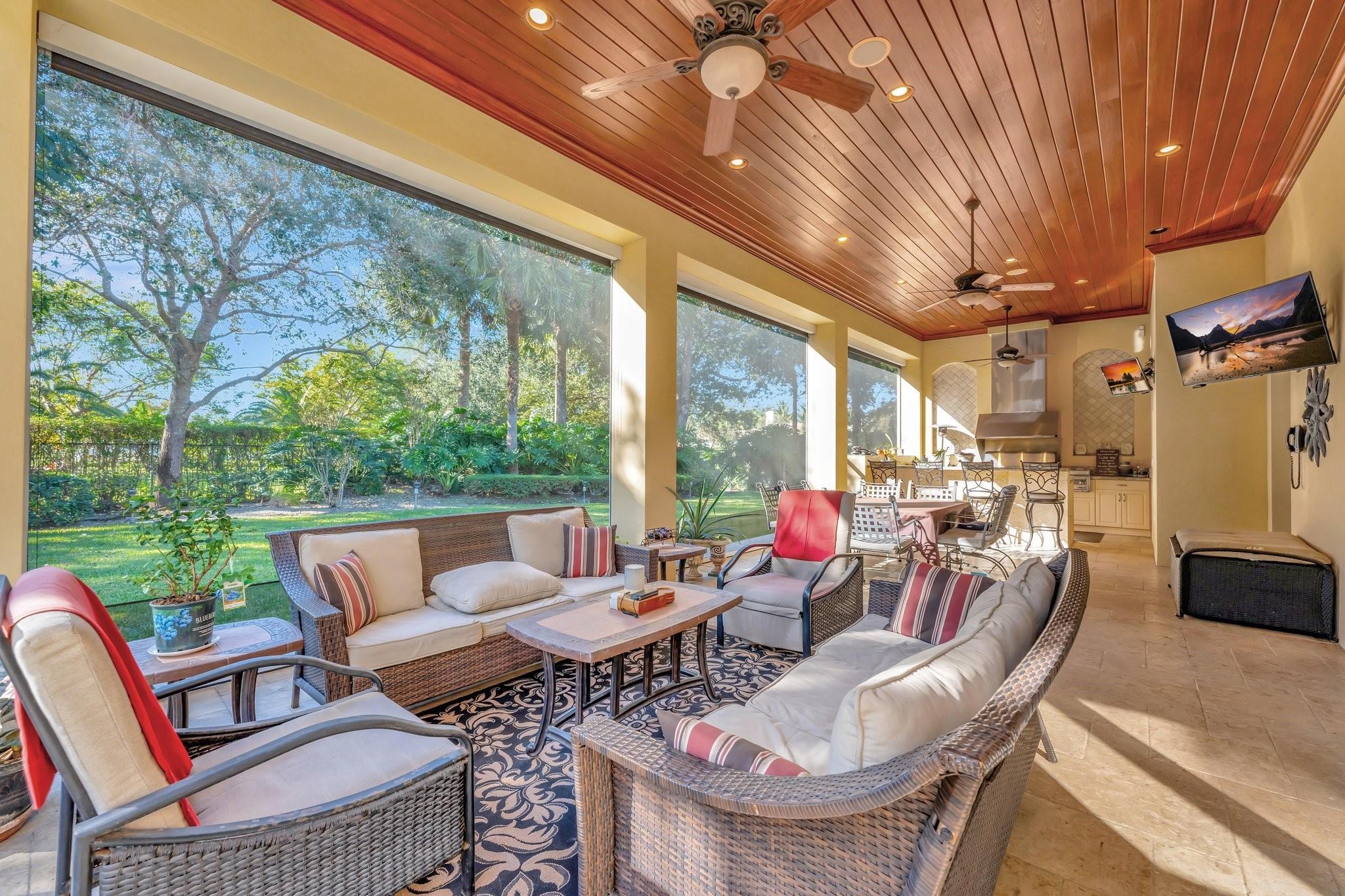 Estates of Pinetree - Residential