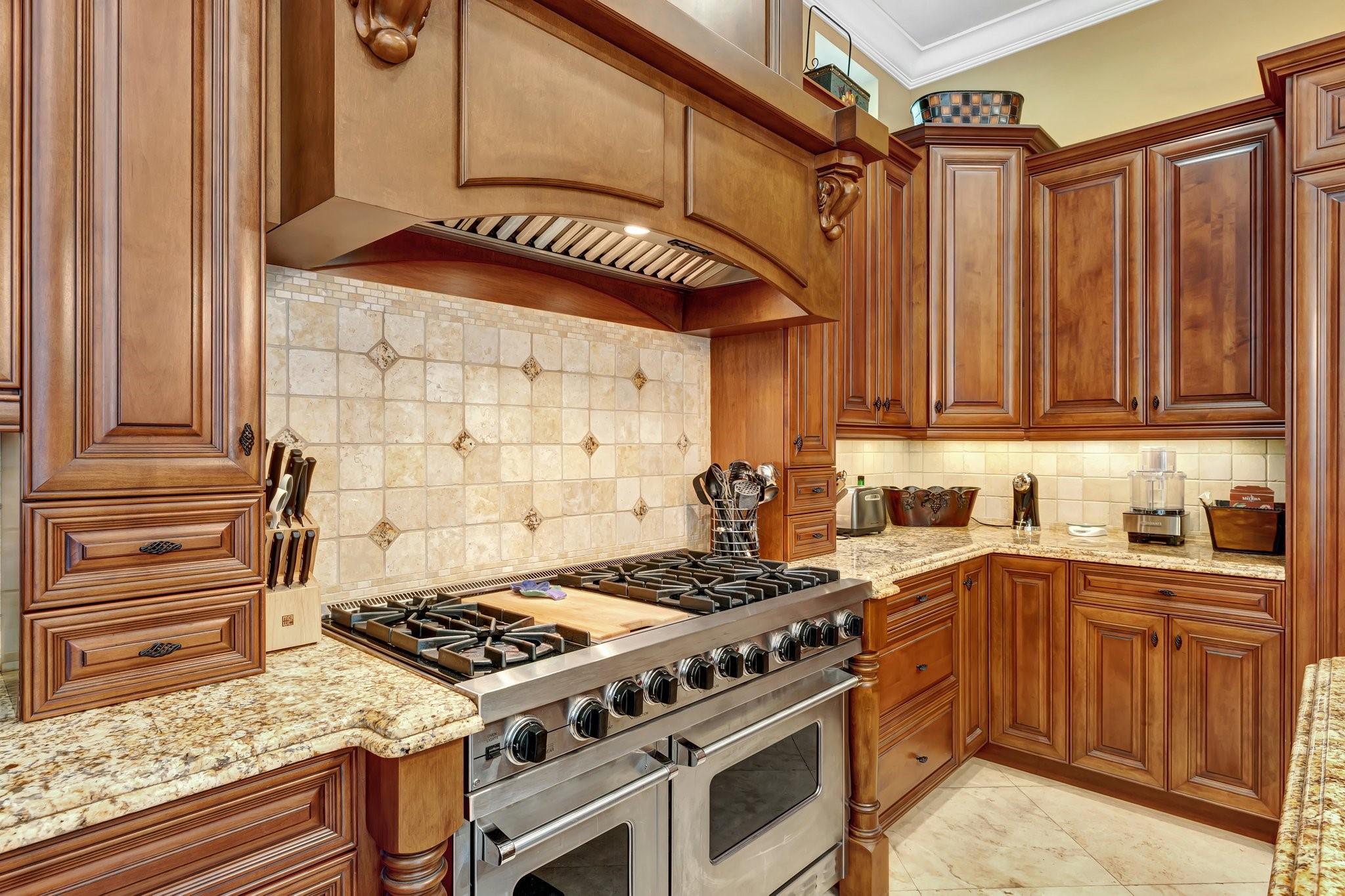 Estates of Pinetree - Residential