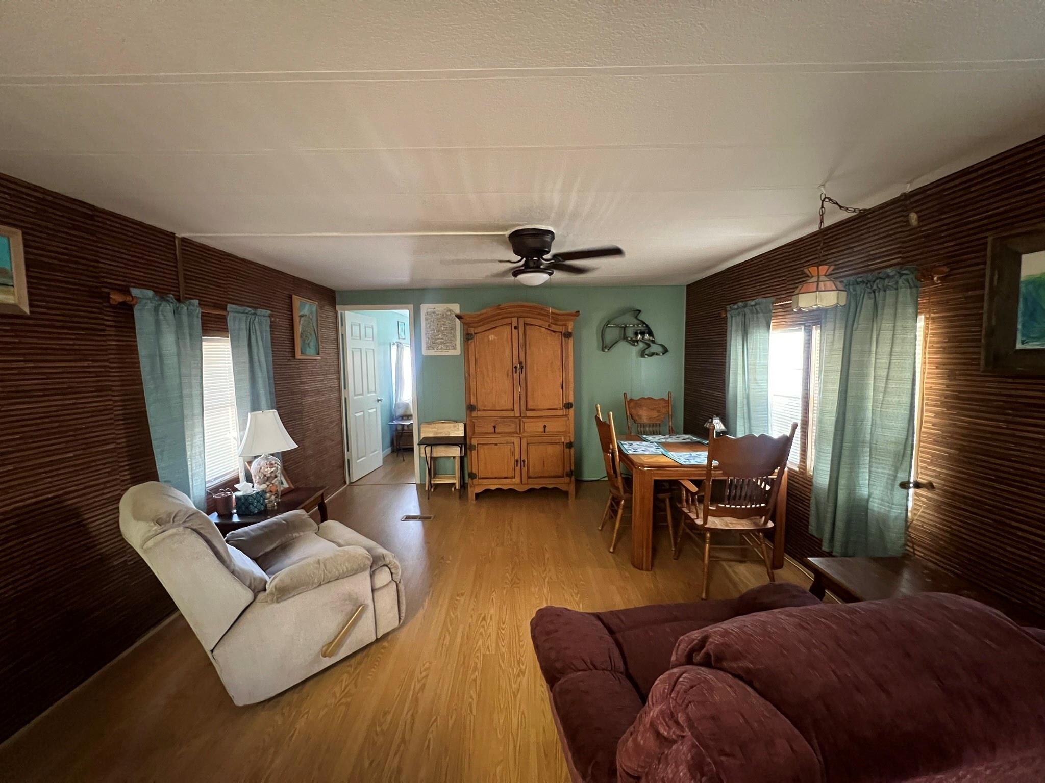 Sea Breeze Mobile Manor U - Residential