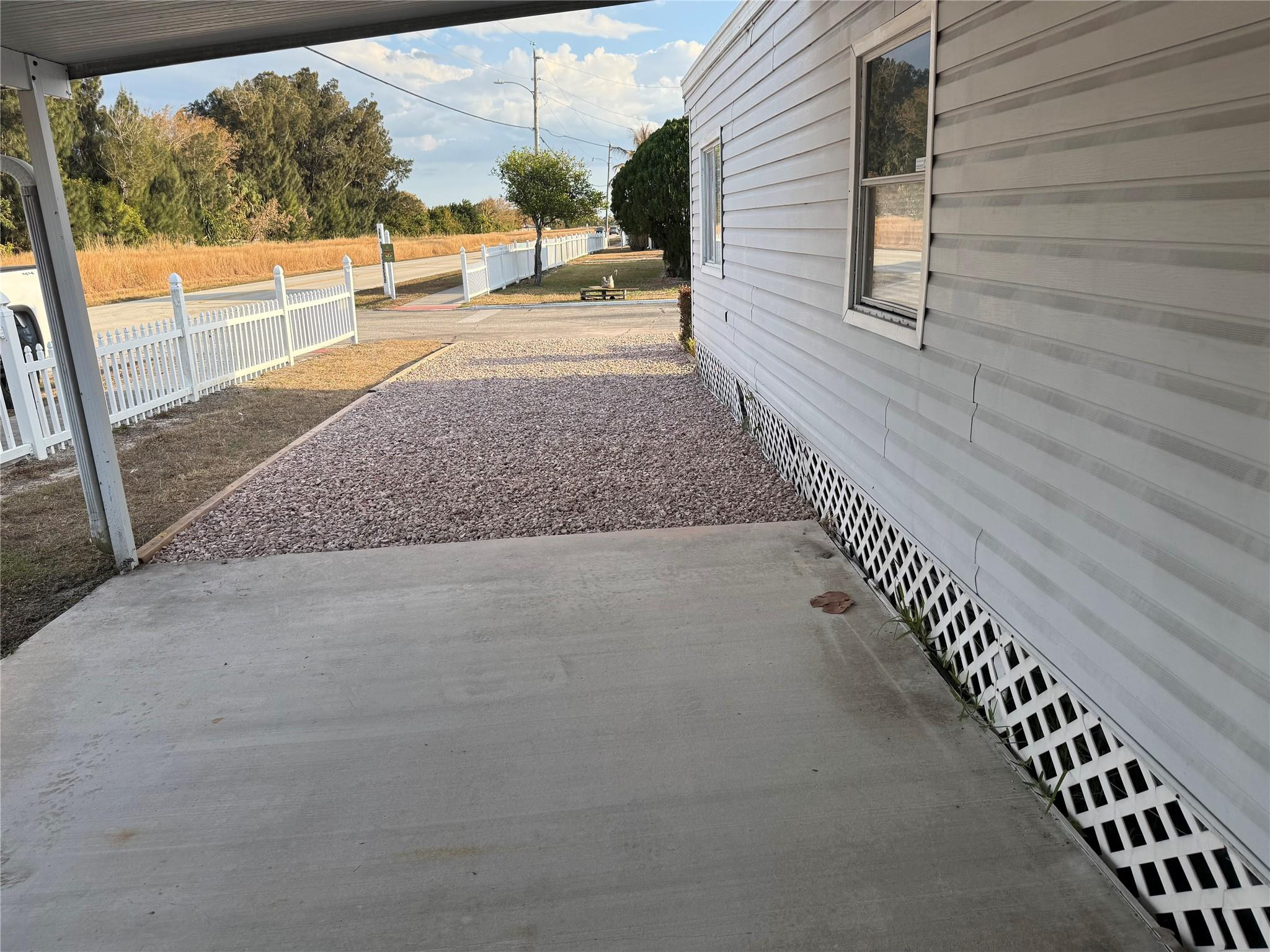 Sea Breeze Mobile Manor U - Residential