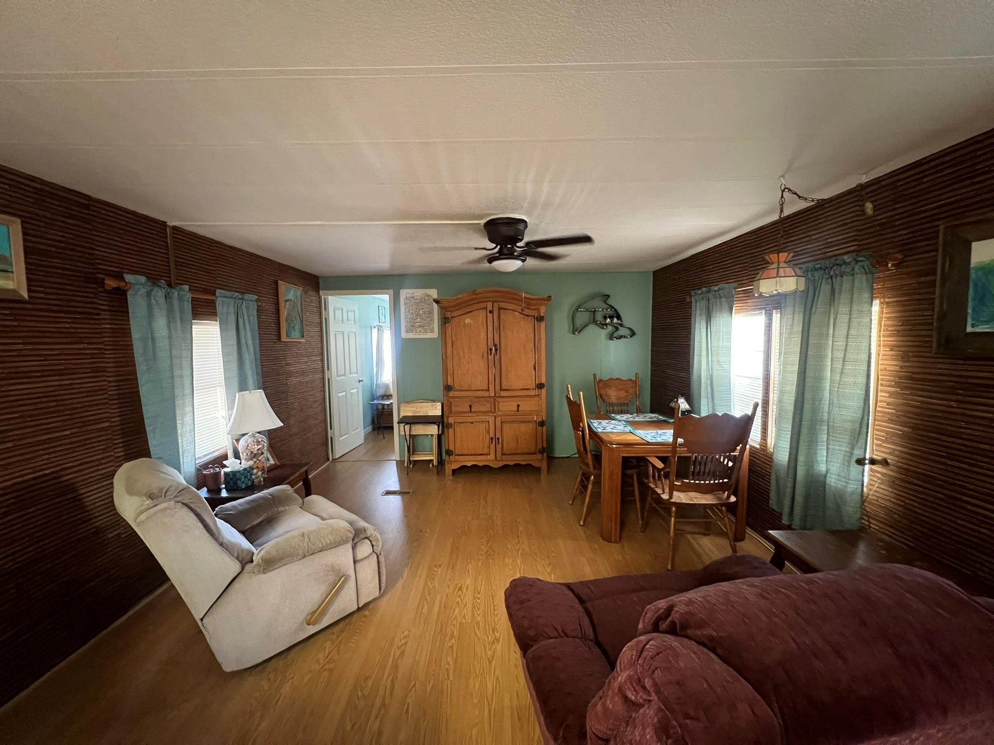 Sea Breeze Mobile Manor U - Residential