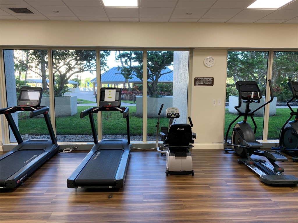 Sea Ranch Club - Residential Lease